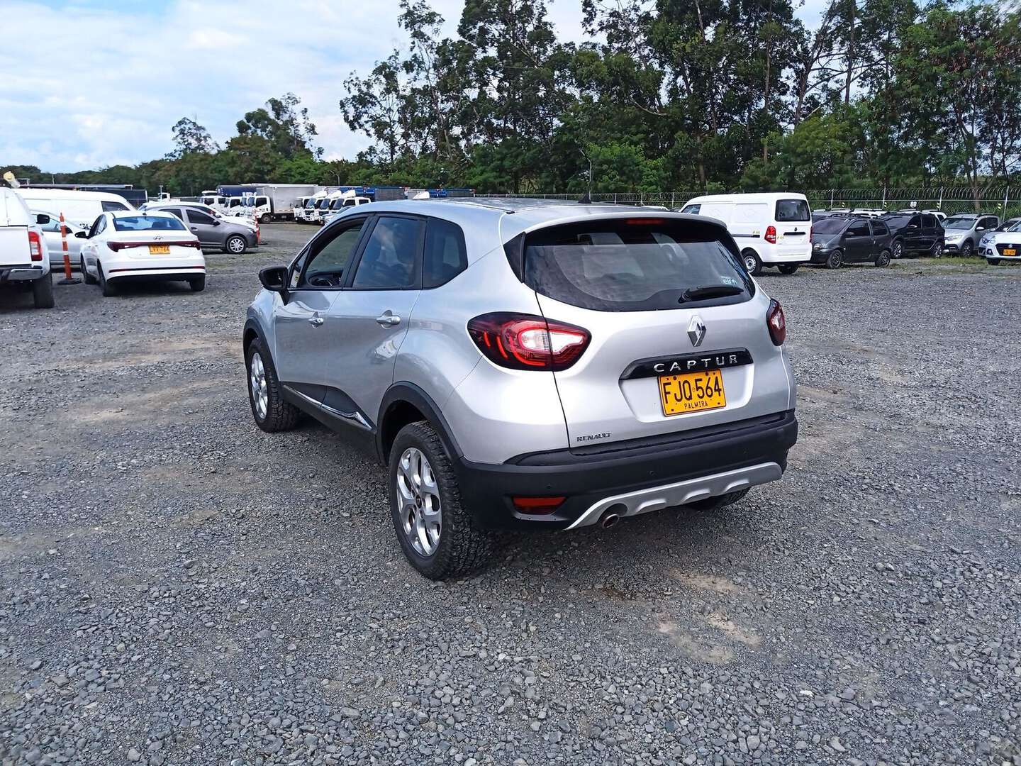 Renault - Captur - 2019