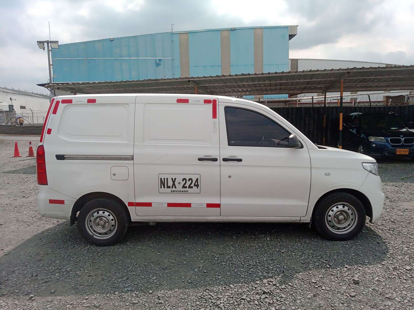 Chevrolet - N400 - 2025