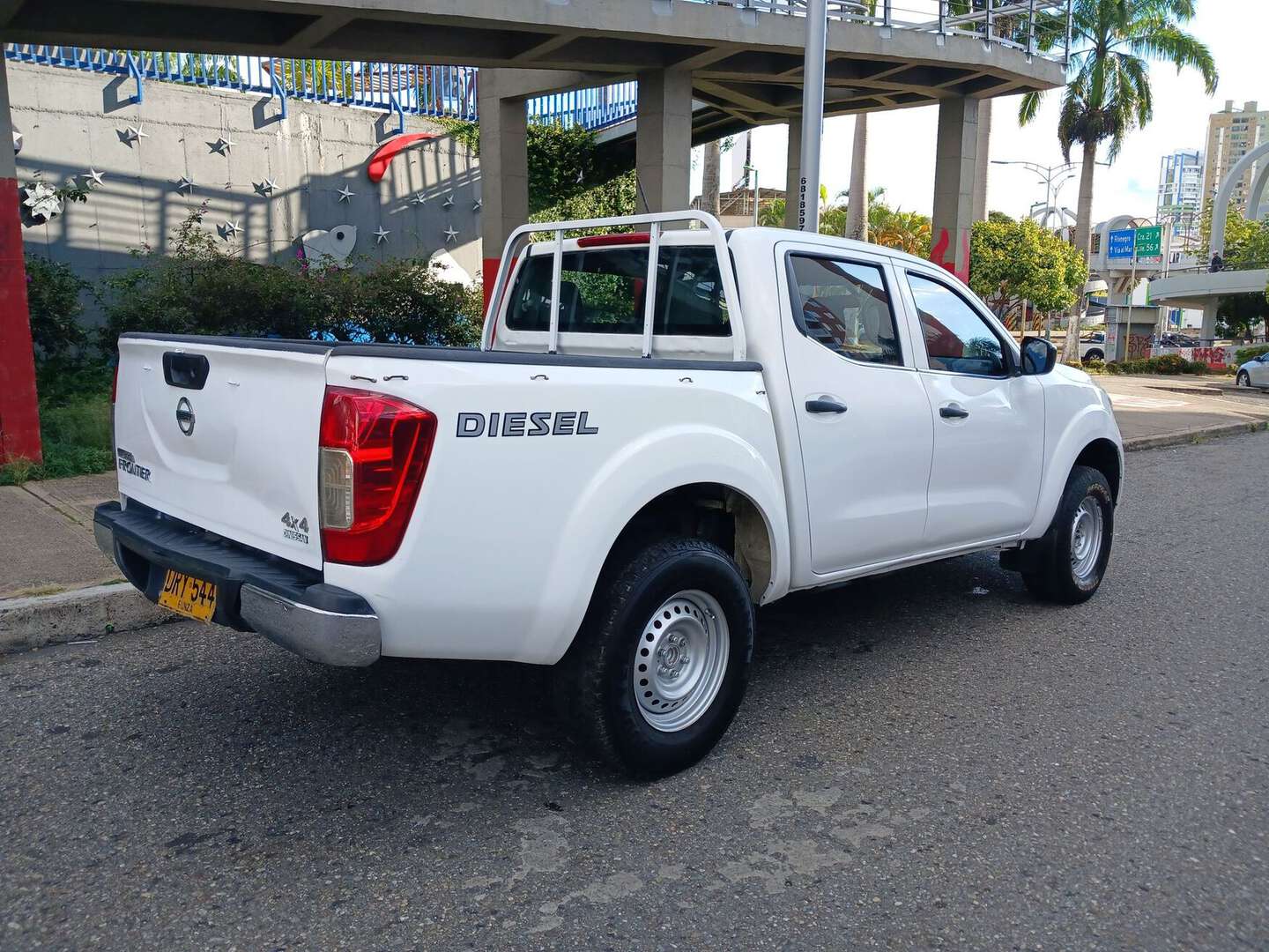 Nissan - Frontier - 2019