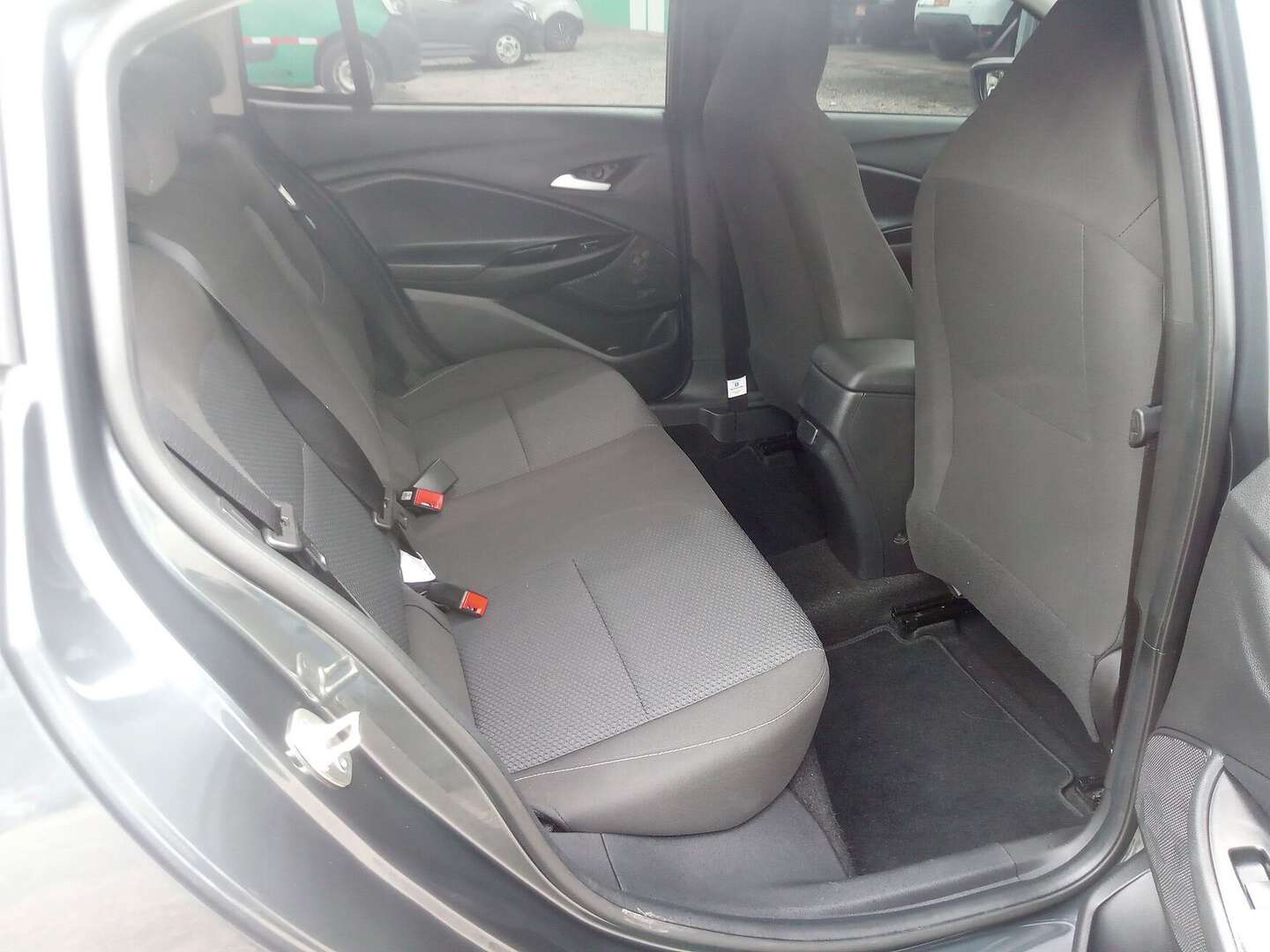 Chevrolet - Onix - 2025