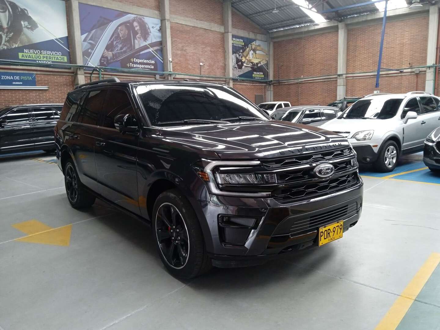 Ford - Expedition - 2024