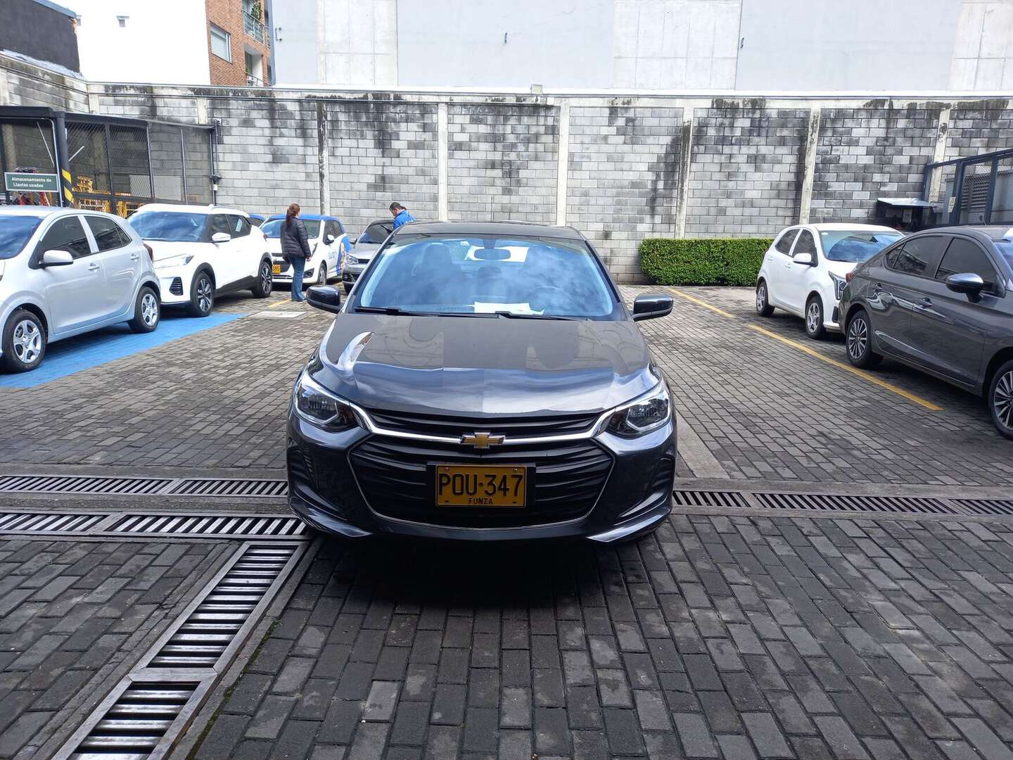 Chevrolet - Onix - 2025
