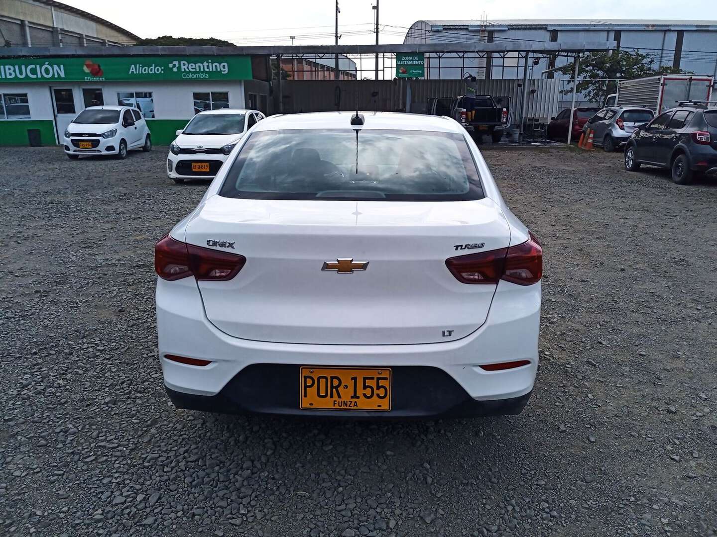 Chevrolet - Onix - 2025