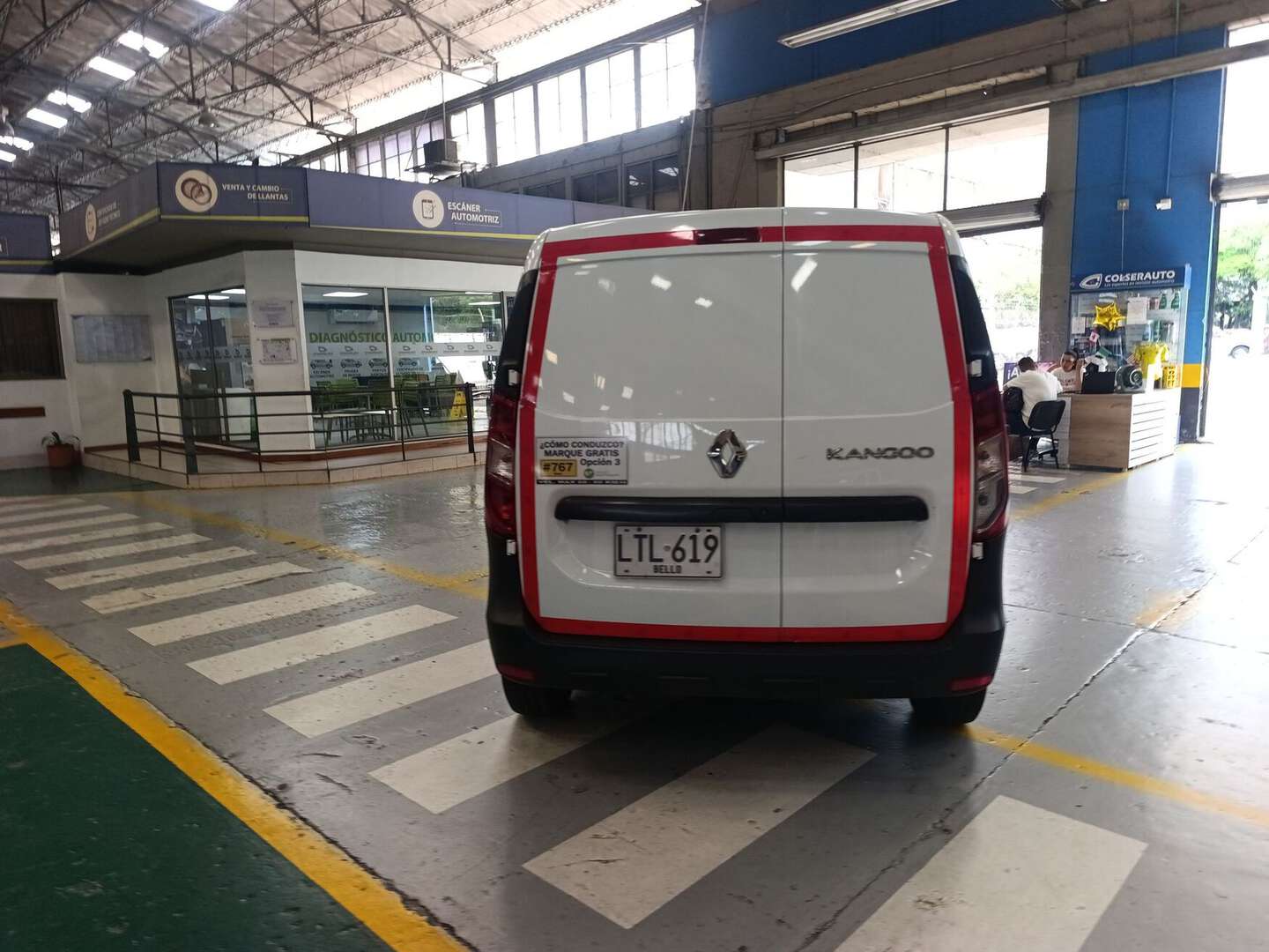 Renault - Kangoo - 2023