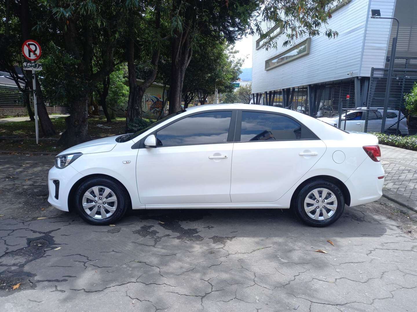 Kia - Soluto - 2025