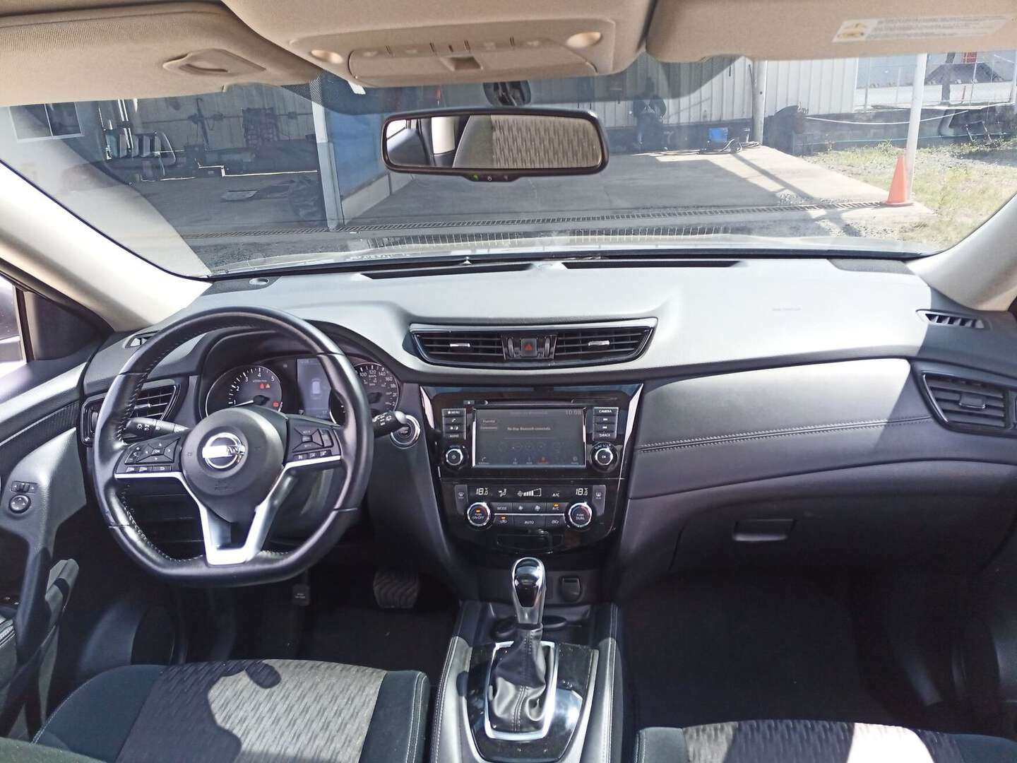 Nissan - X-TRAIL - 2021