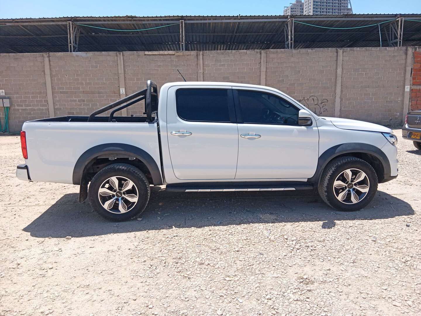 Jac - JT8 - 2023