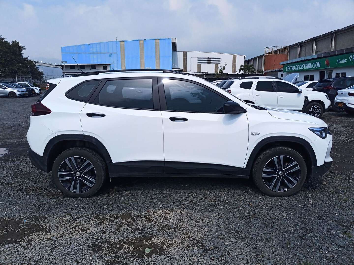Chevrolet - Tracker - 2025