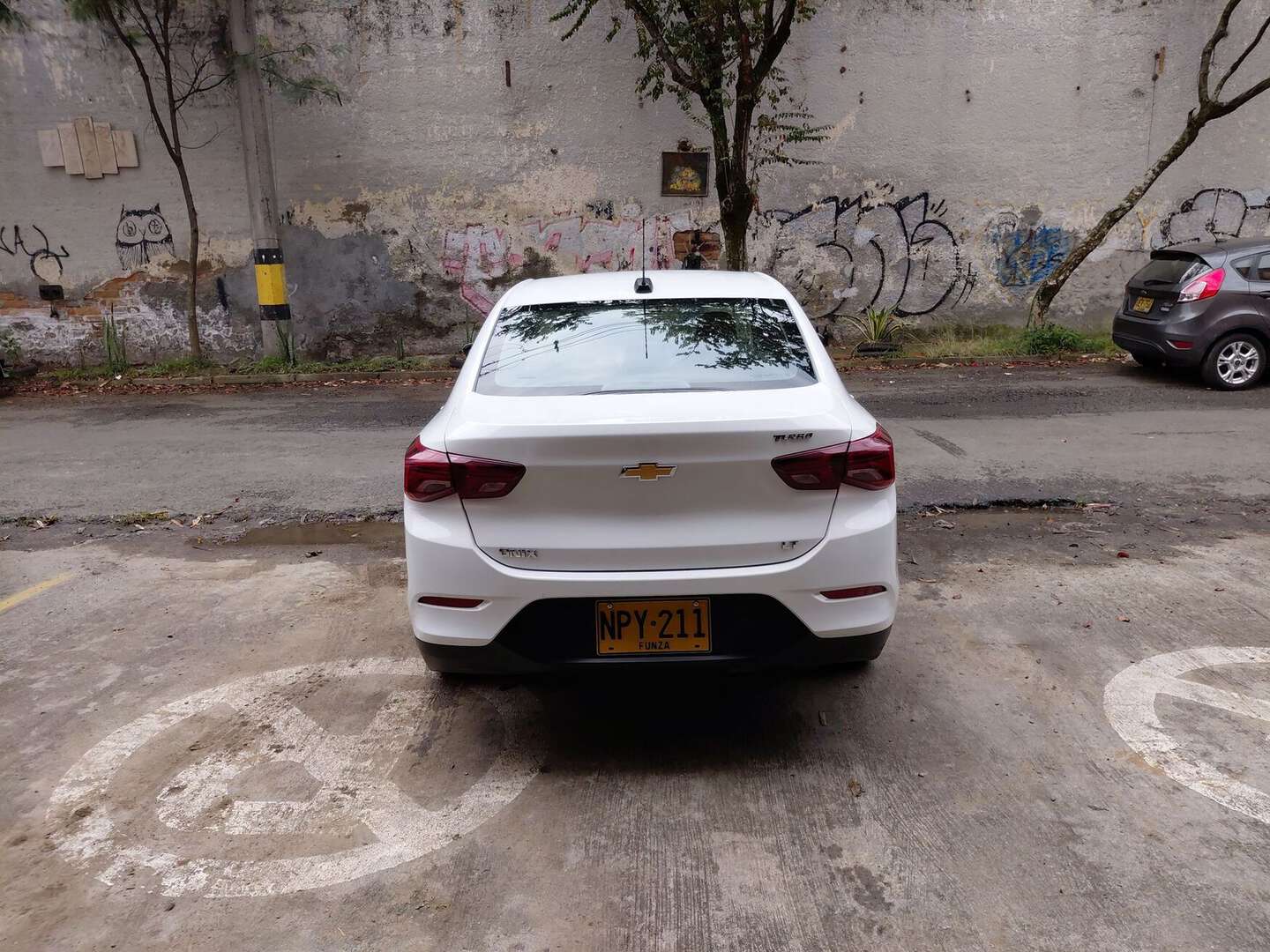 Chevrolet - Onix - 2025