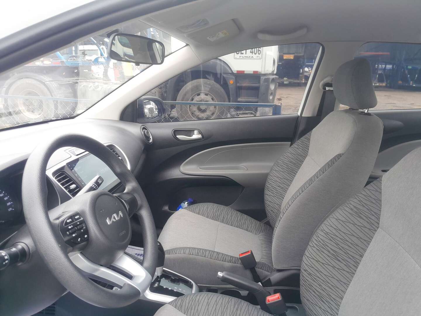 Kia - Soluto - 2025