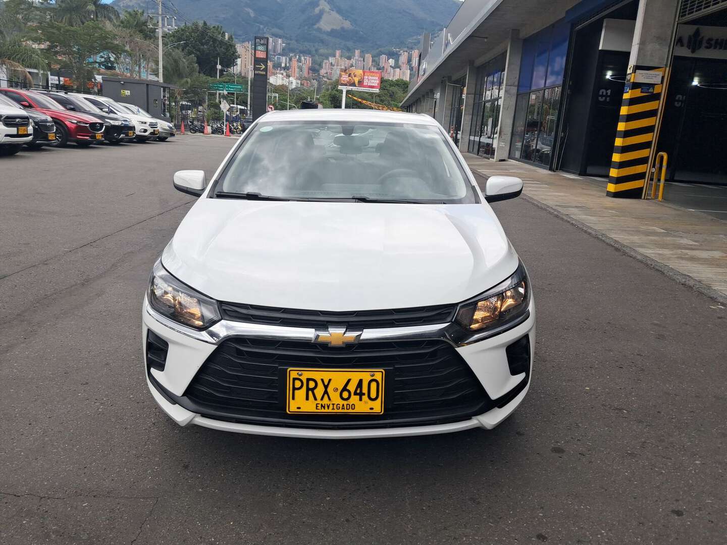 Chevrolet - Onix - 2026