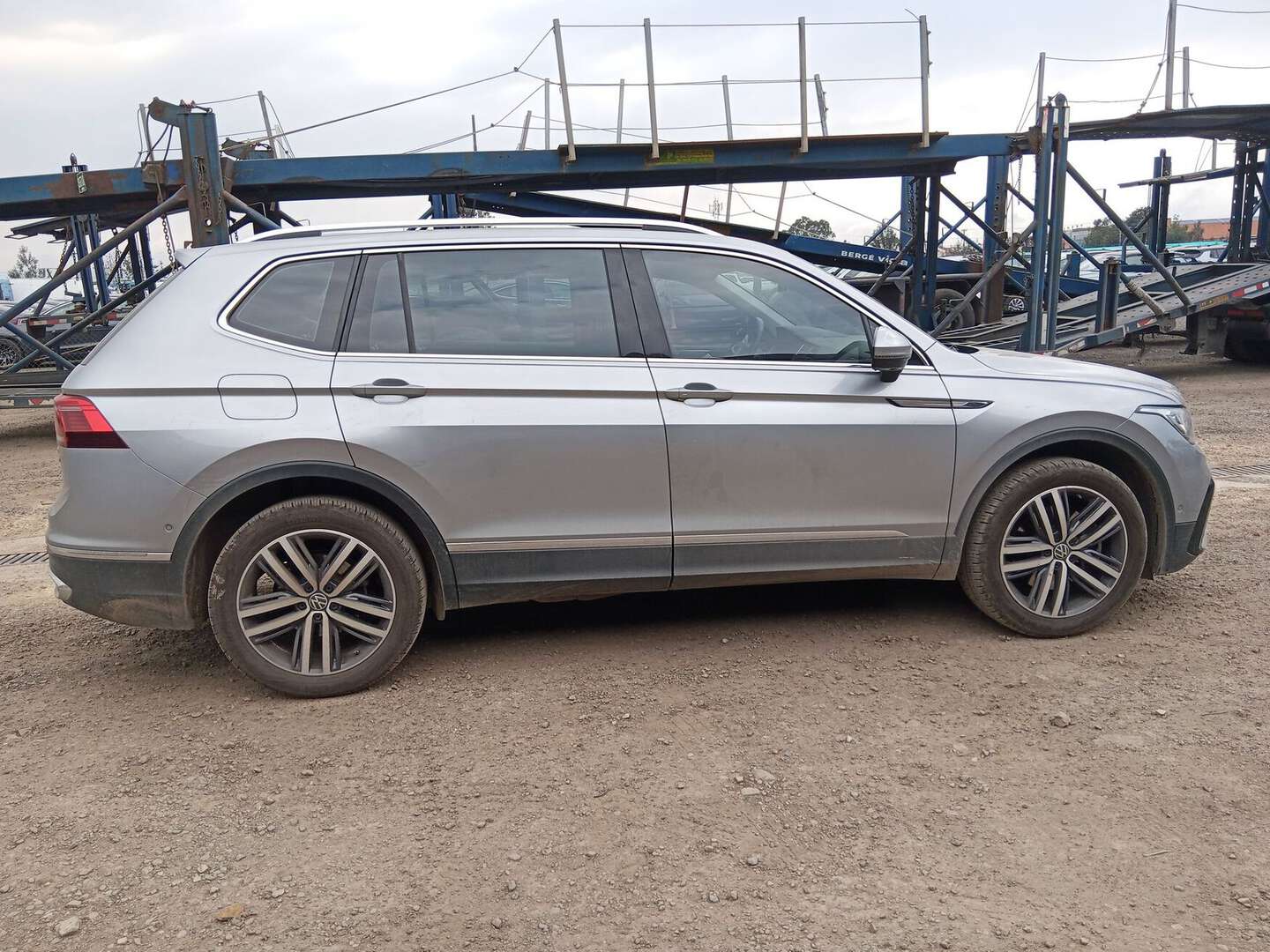 Volkswagen - Tiguan - 2022