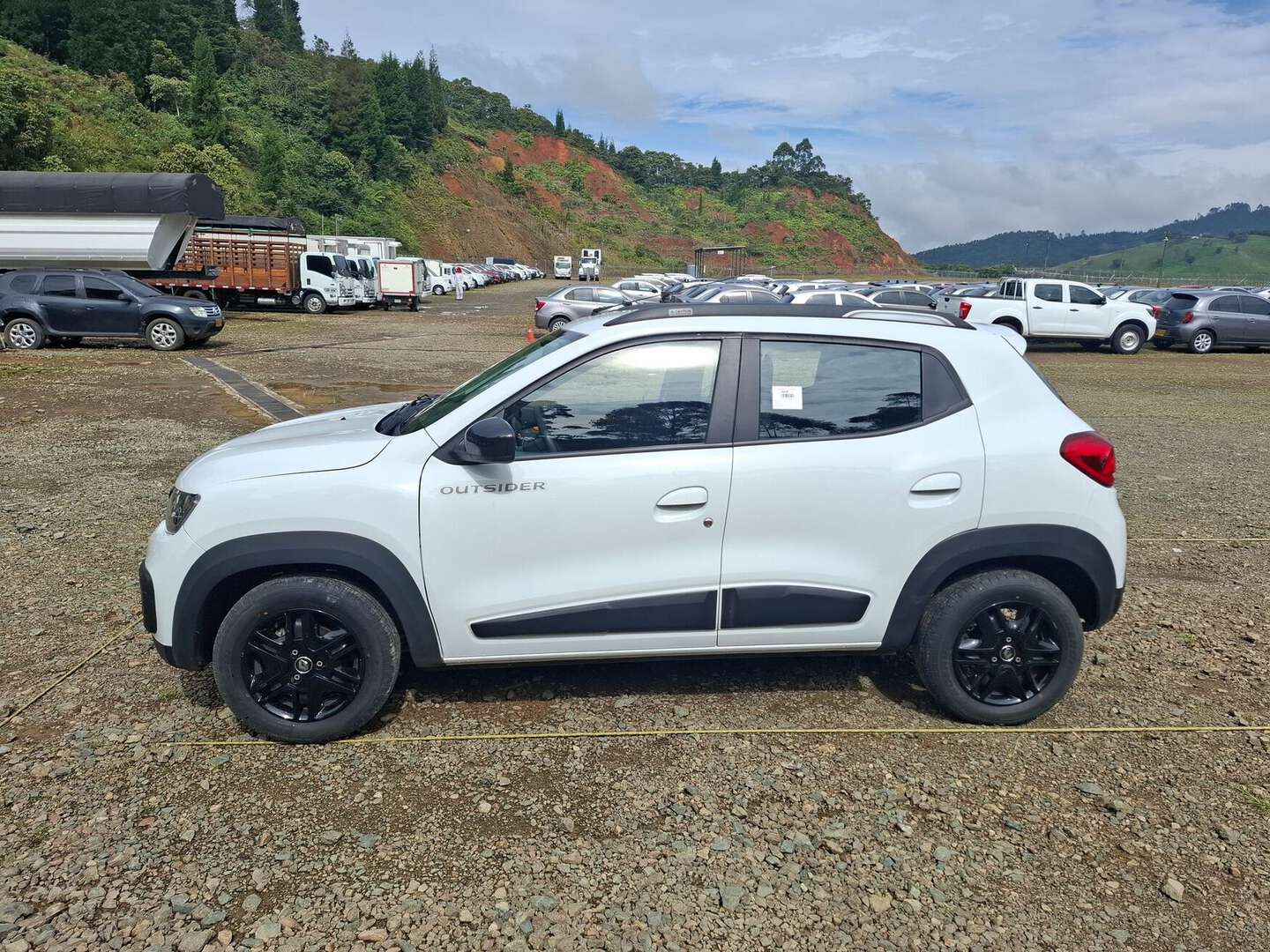 Renault - Kwid - 2022