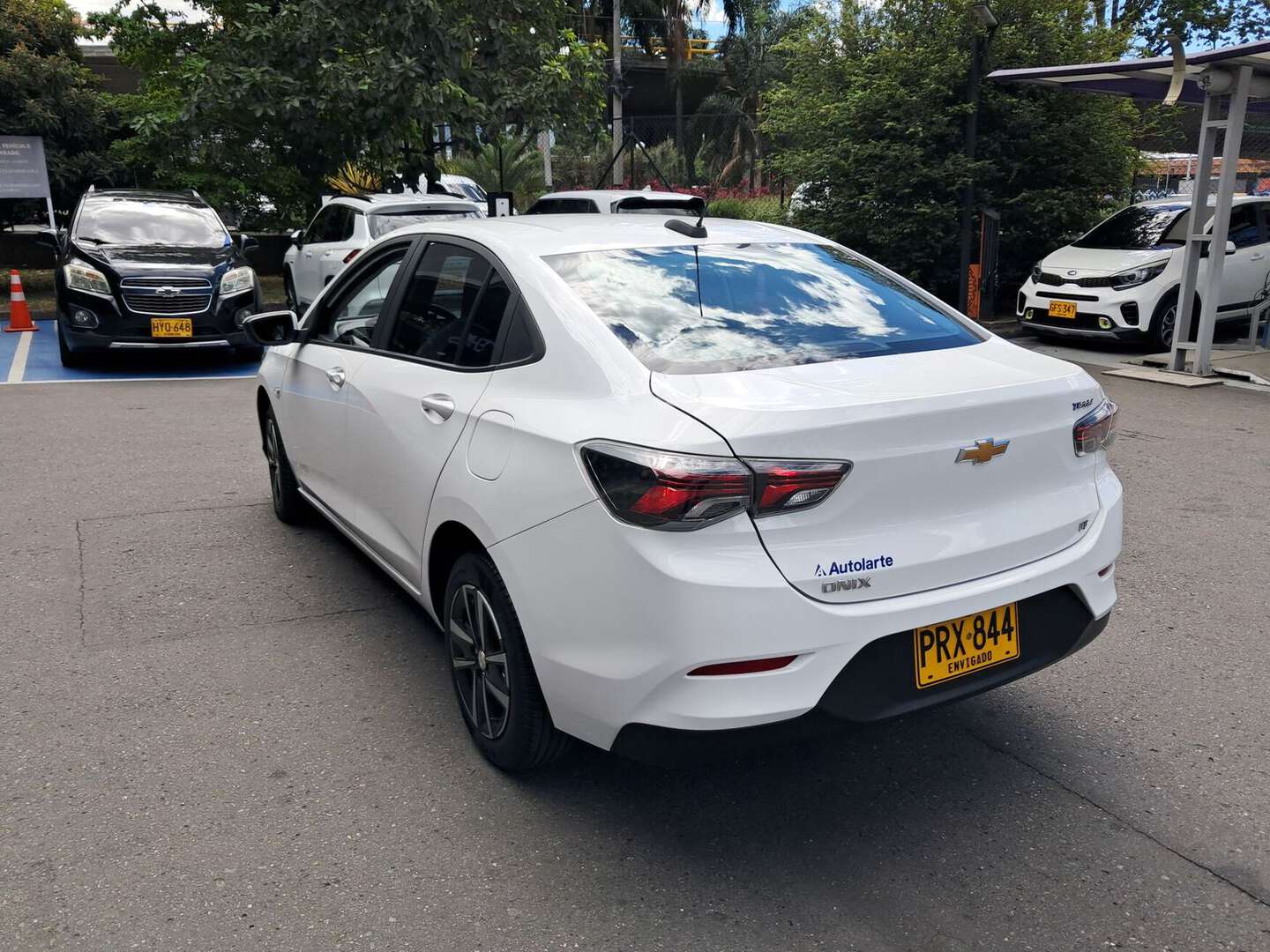 Chevrolet - Onix - 2026