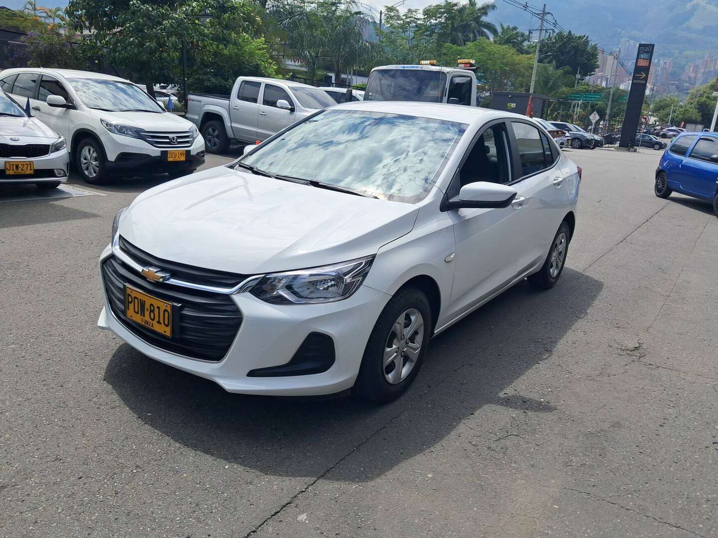 Chevrolet - Onix - 2025