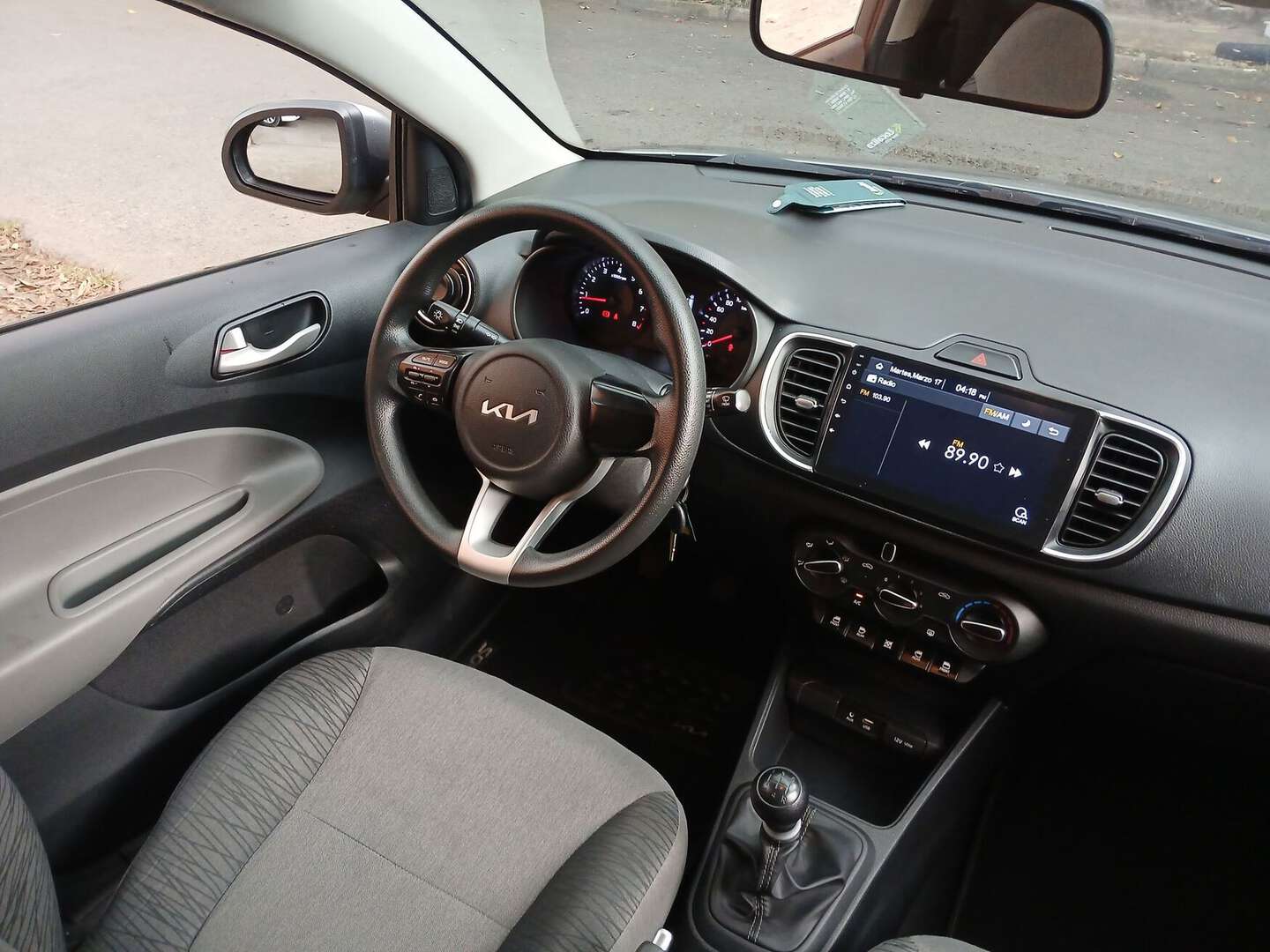Kia - Soluto - 2025