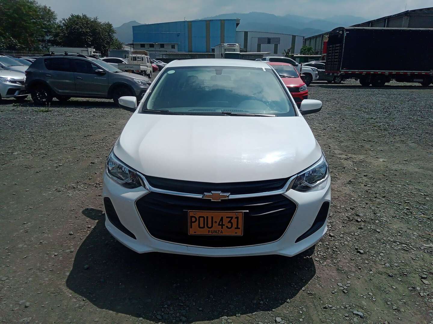 Chevrolet - Onix - 2025