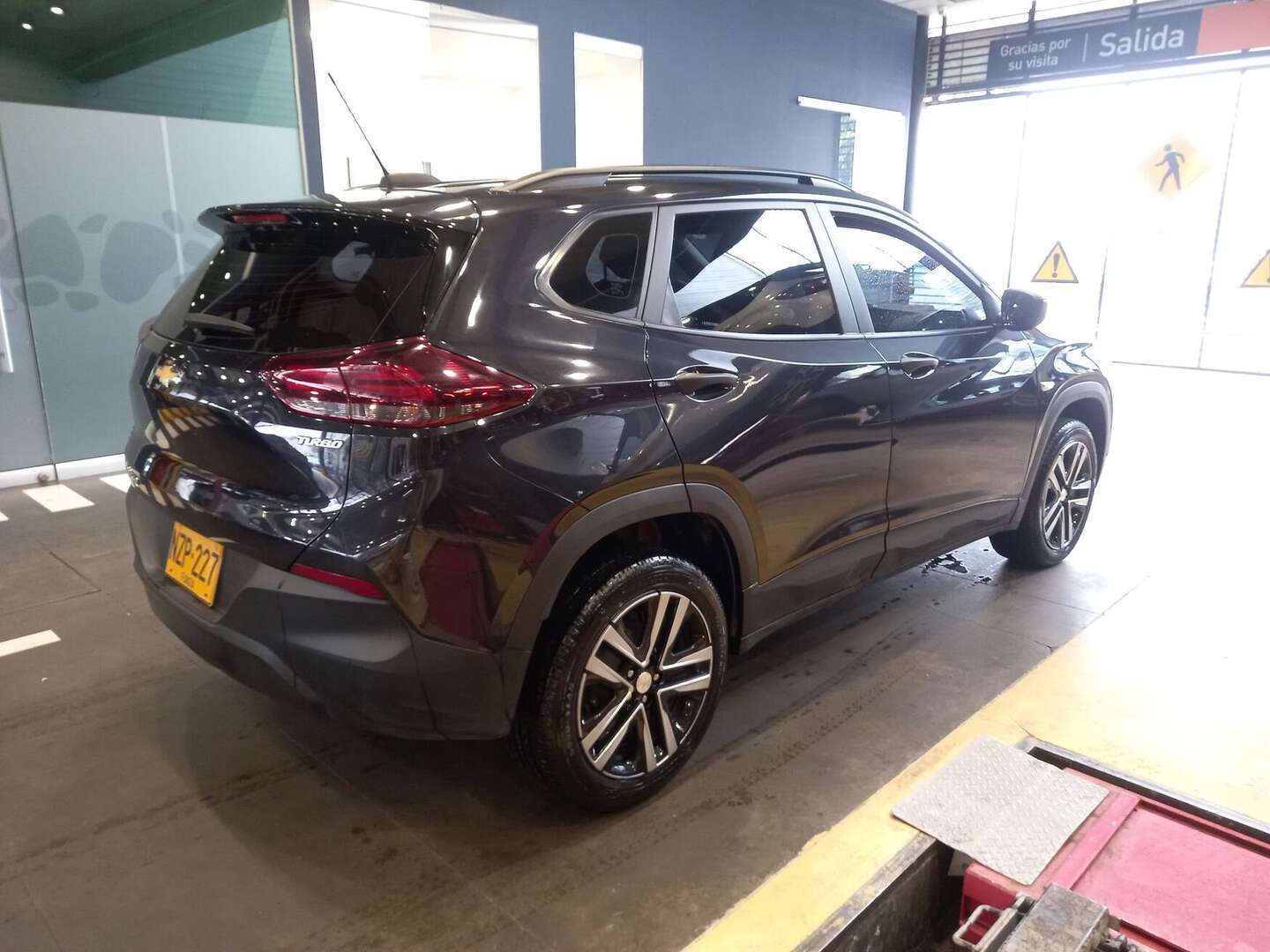 Chevrolet - Tracker - 2025