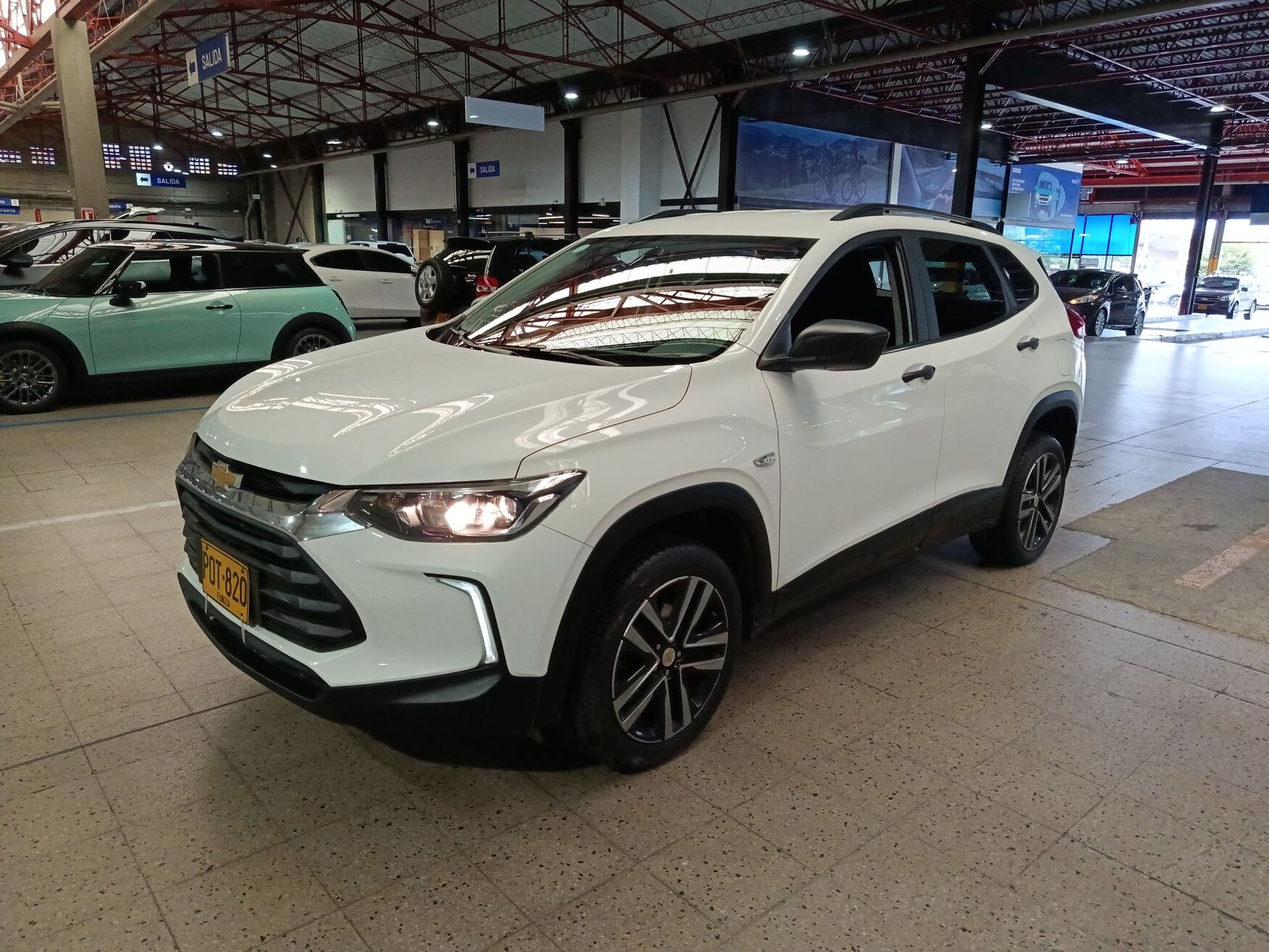 CHEVROLET TRACKER 2025
