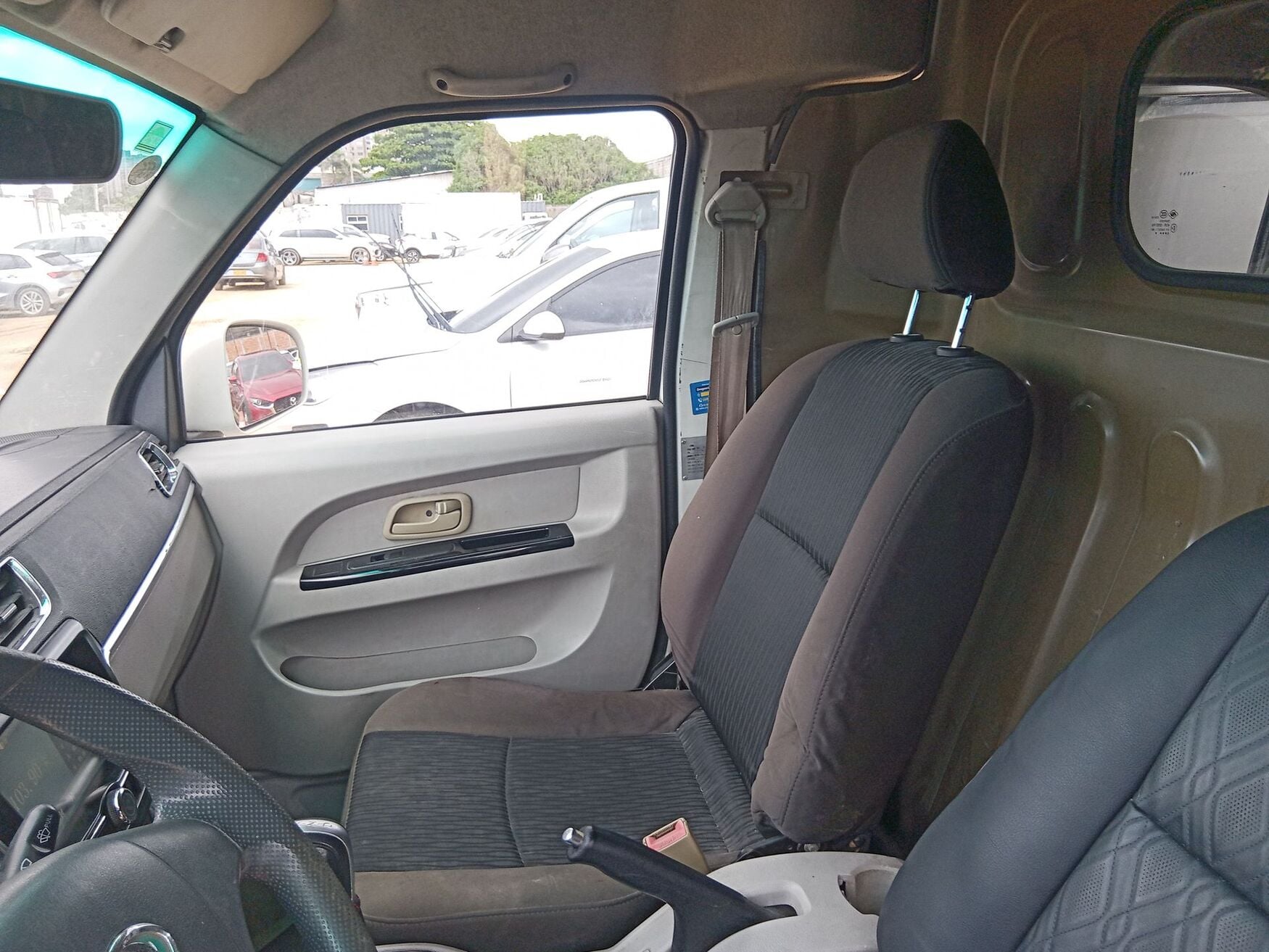 DONGFENG E-CARGO 1T 2021