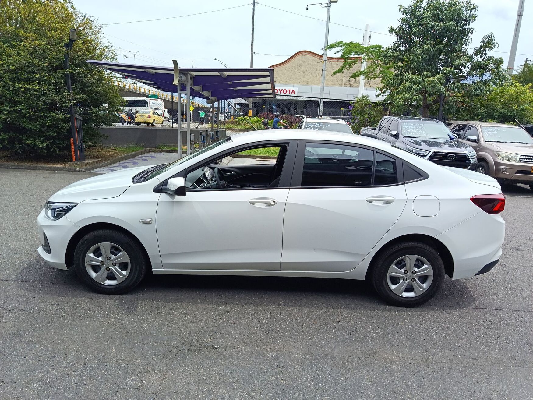 CHEVROLET ONIX 2025
