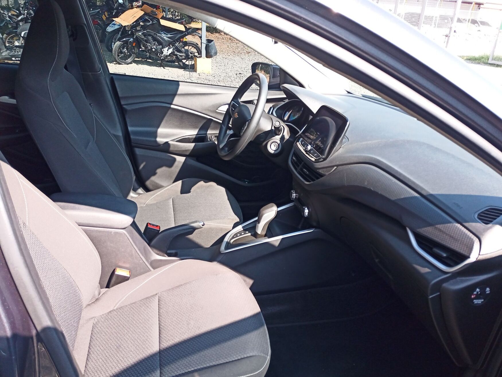 CHEVROLET ONIX 2025