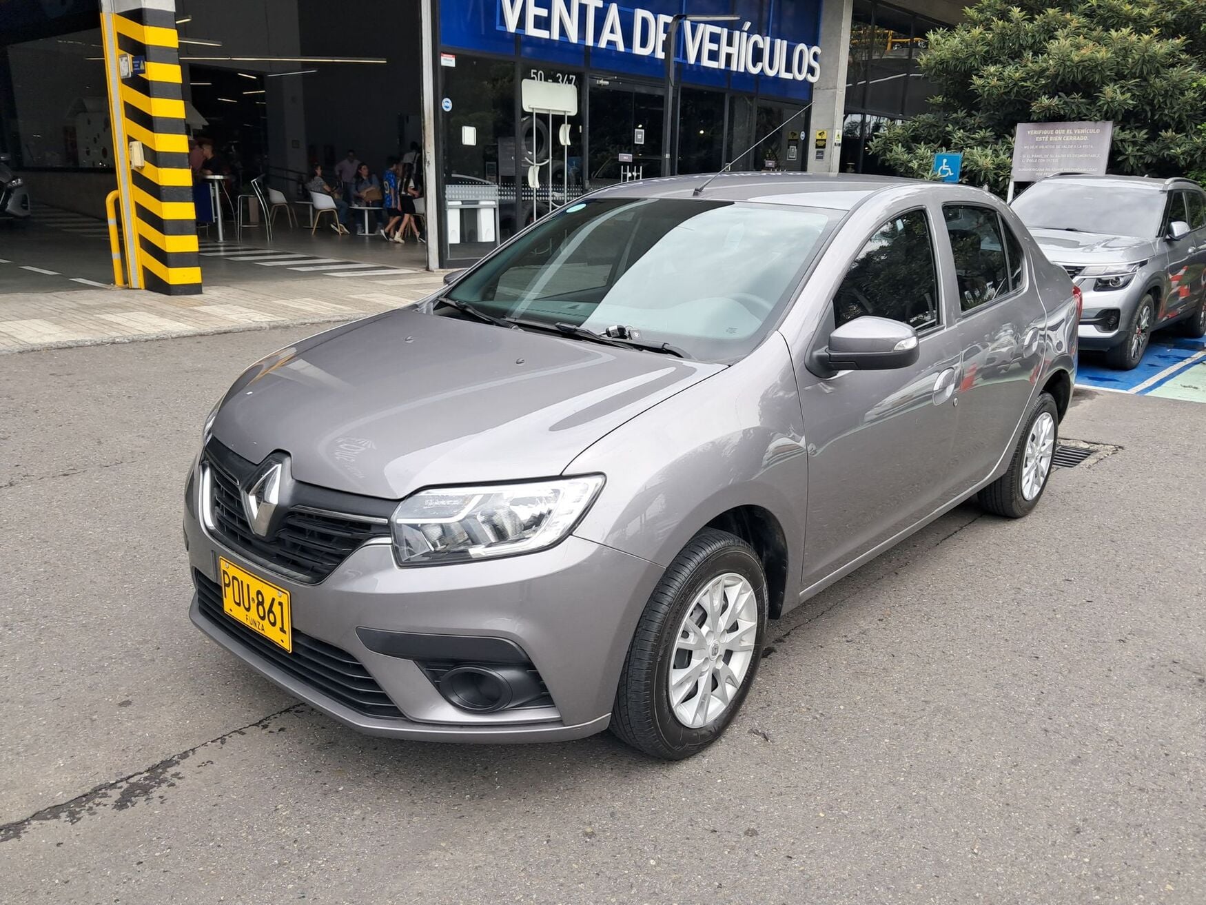RENAULT LOGAN 2026