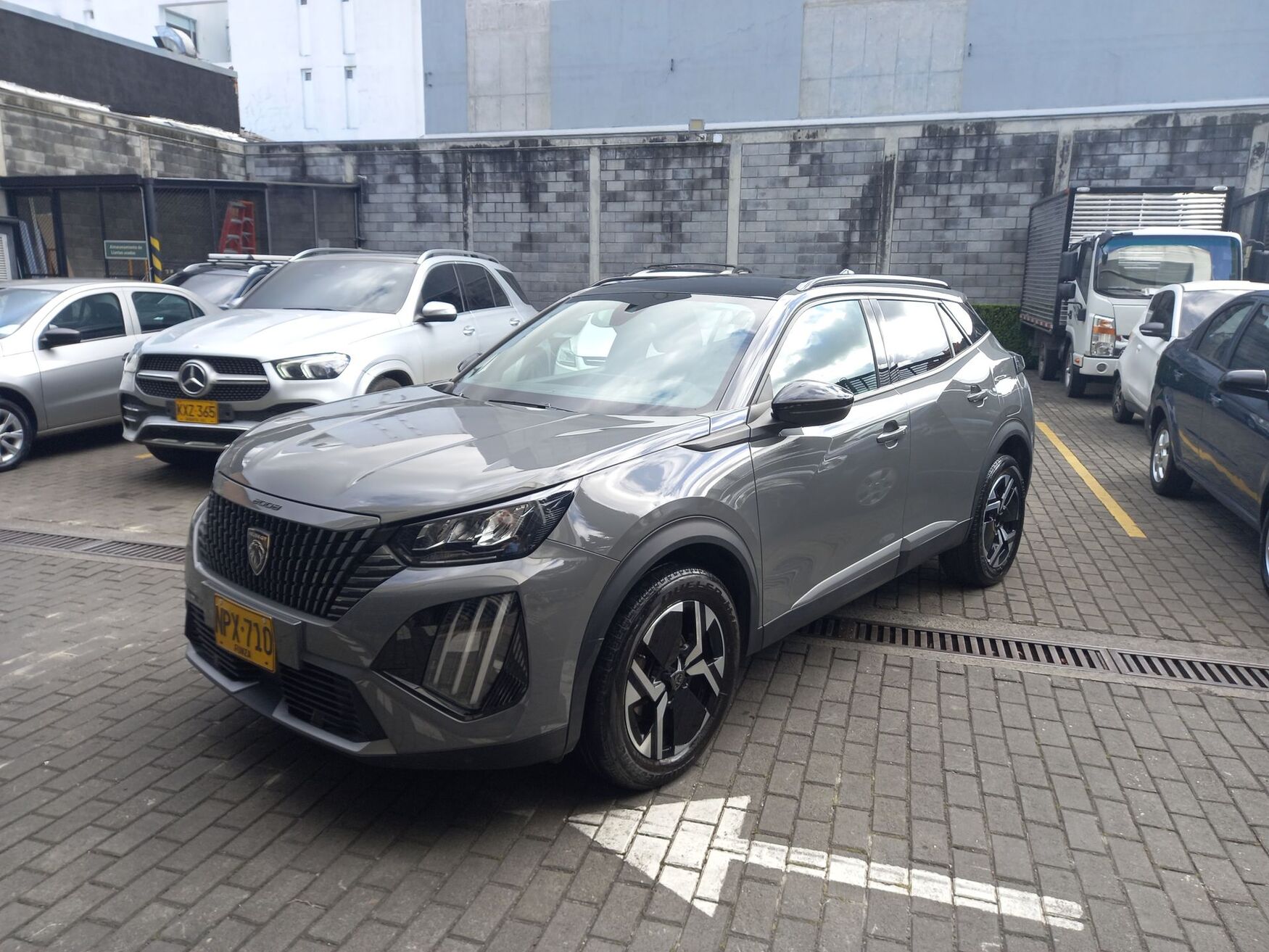 PEUGEOT 2008 2025