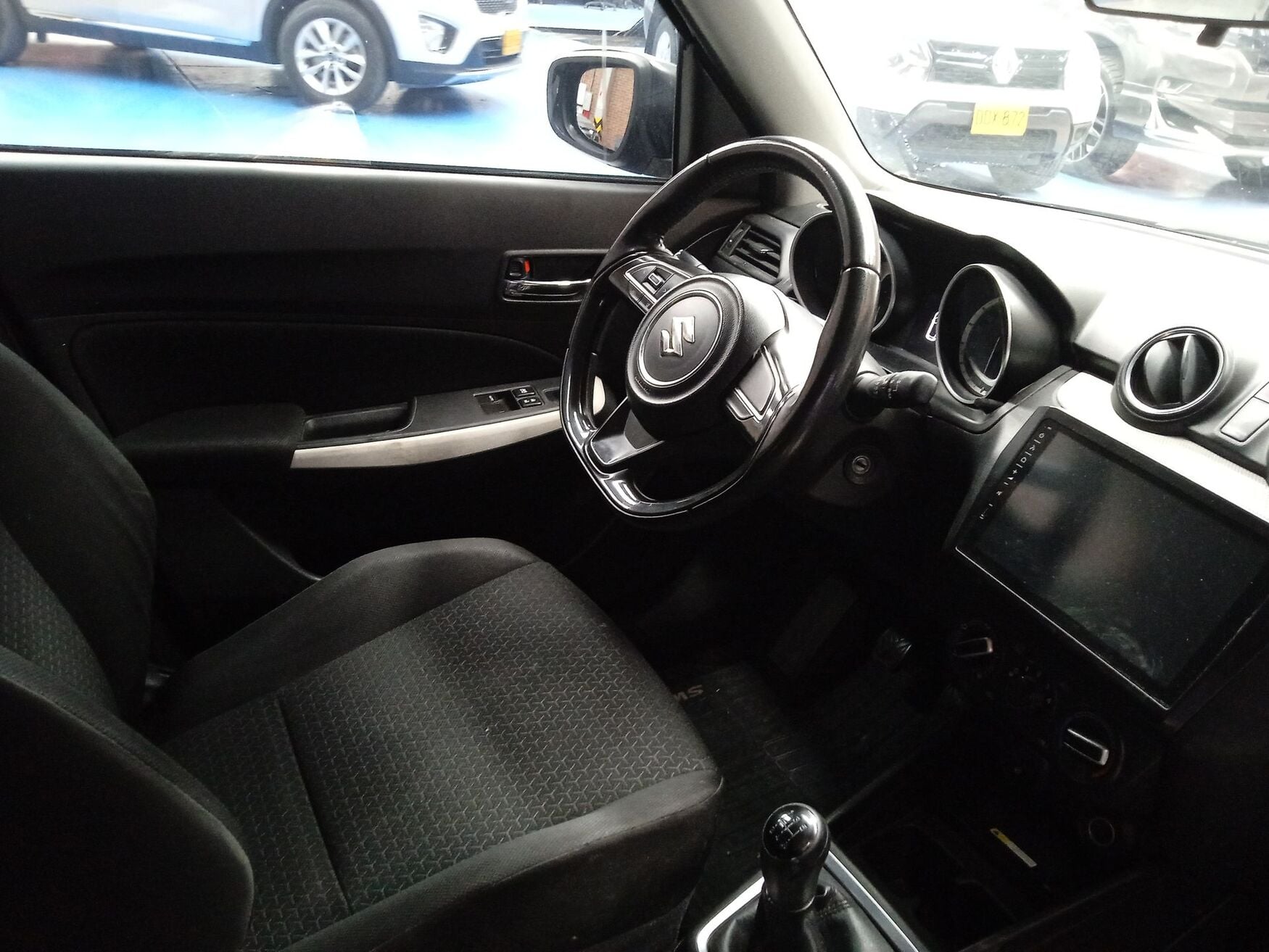 SUZUKI SWIFT 2022