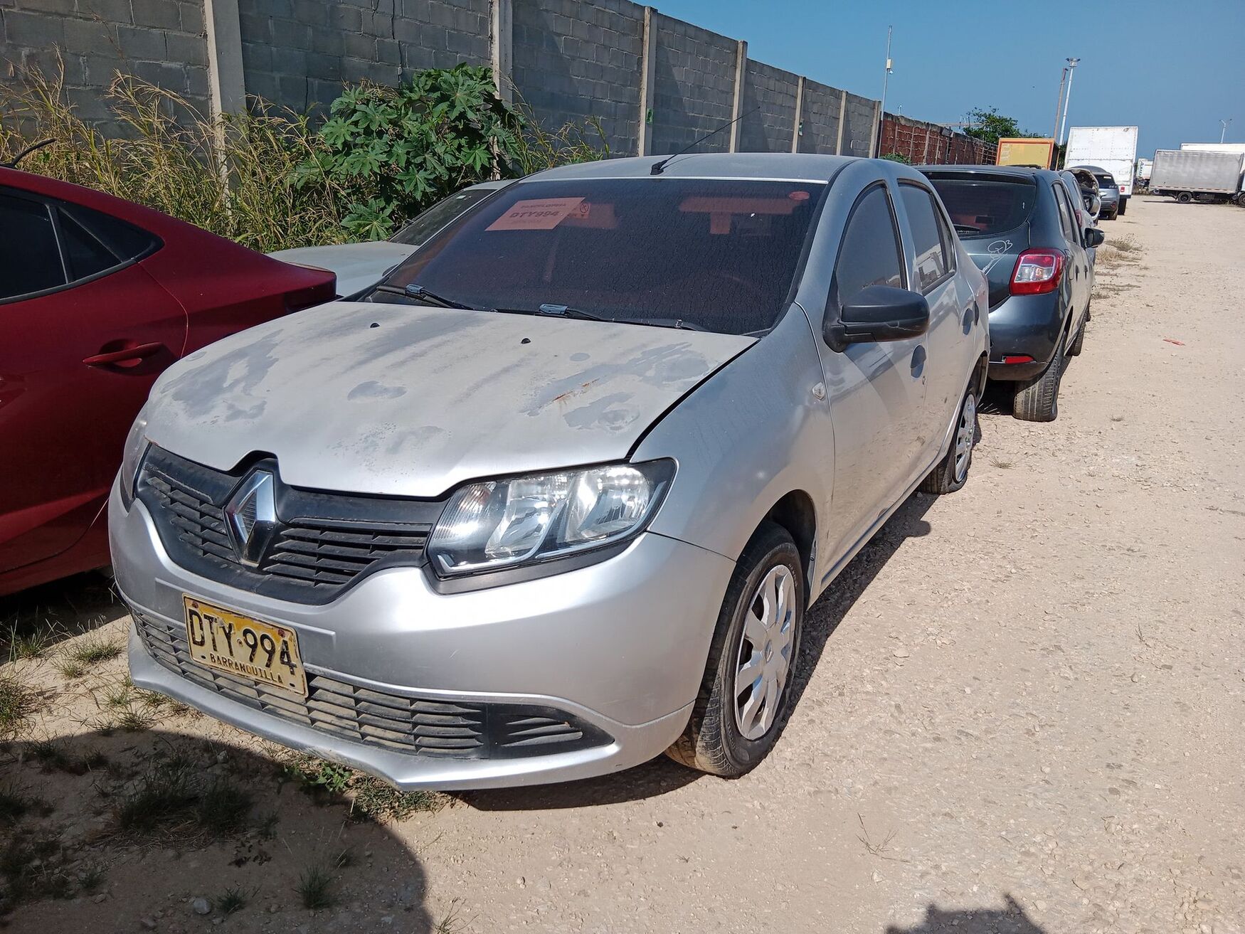 RENAULT LOGAN 2018