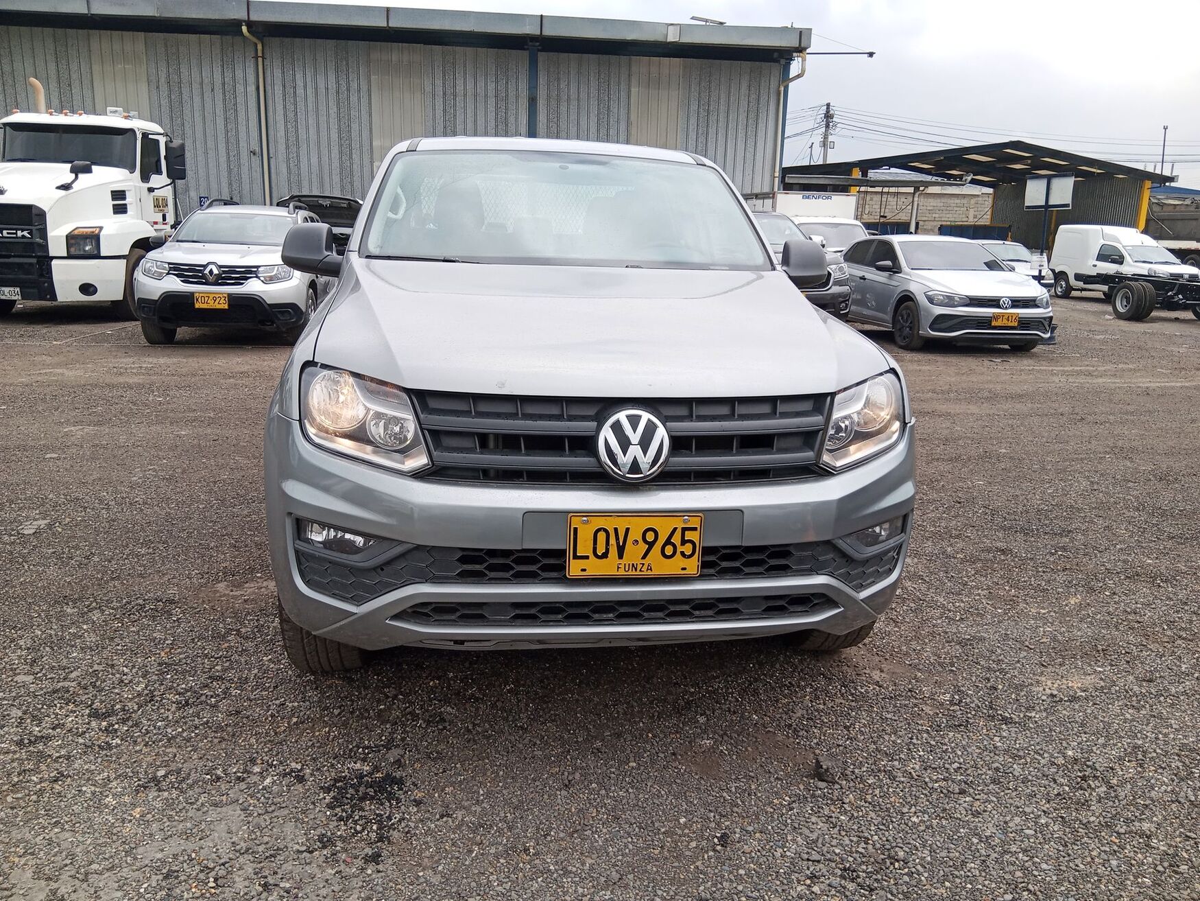 VOLKSWAGEN AMAROK 2023