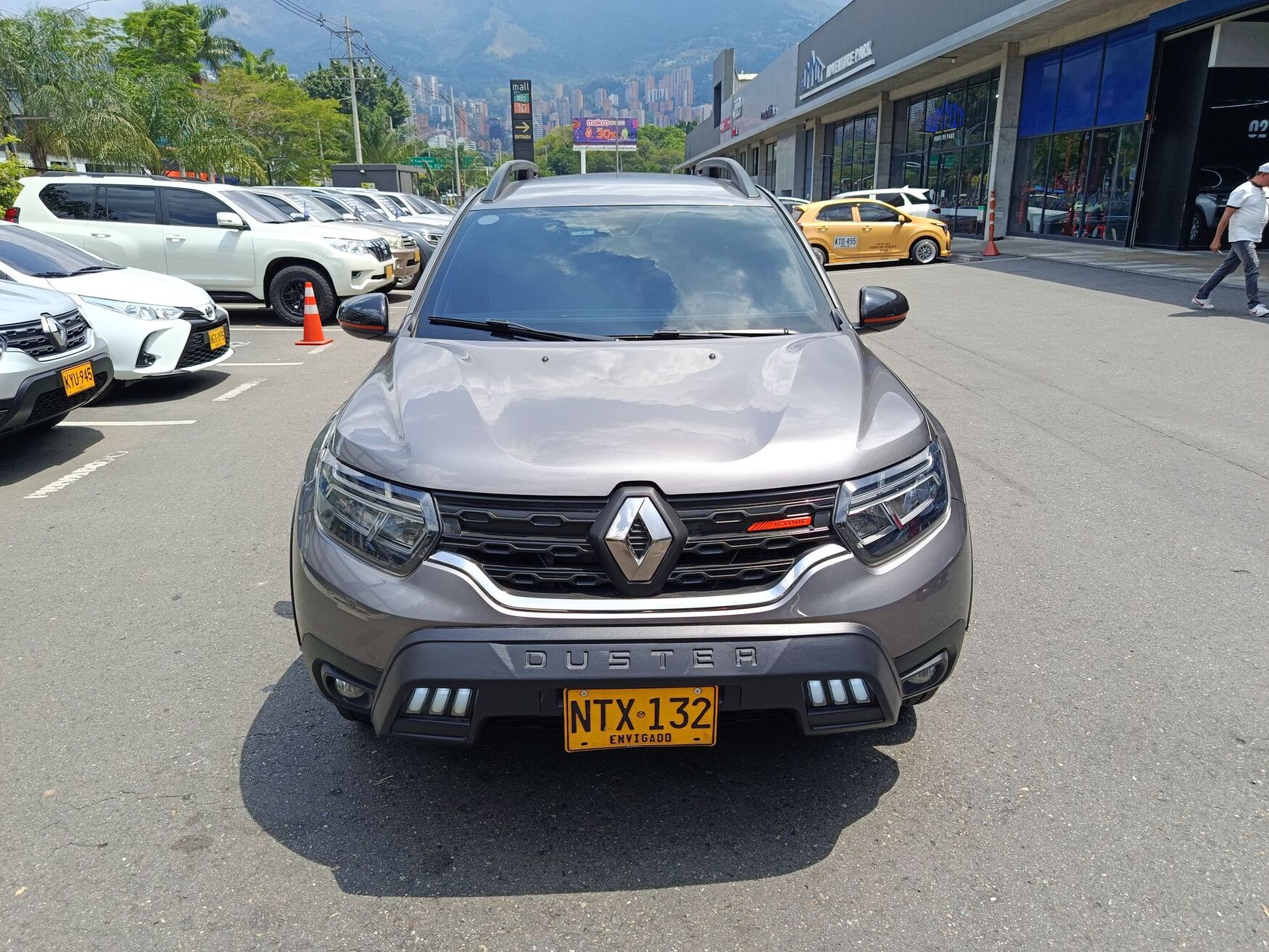 RENAULT DUSTER 2025