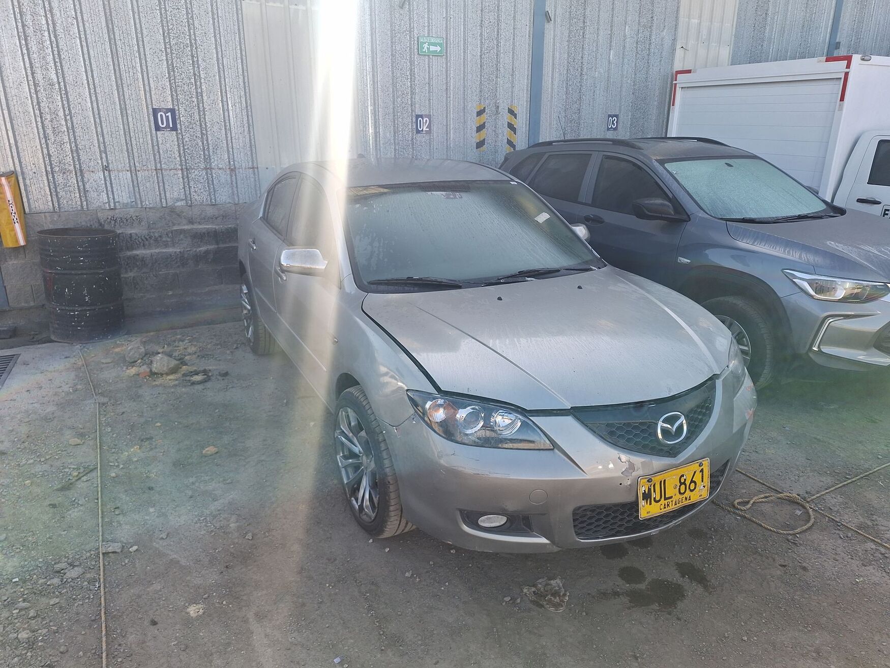 MAZDA 3 2013