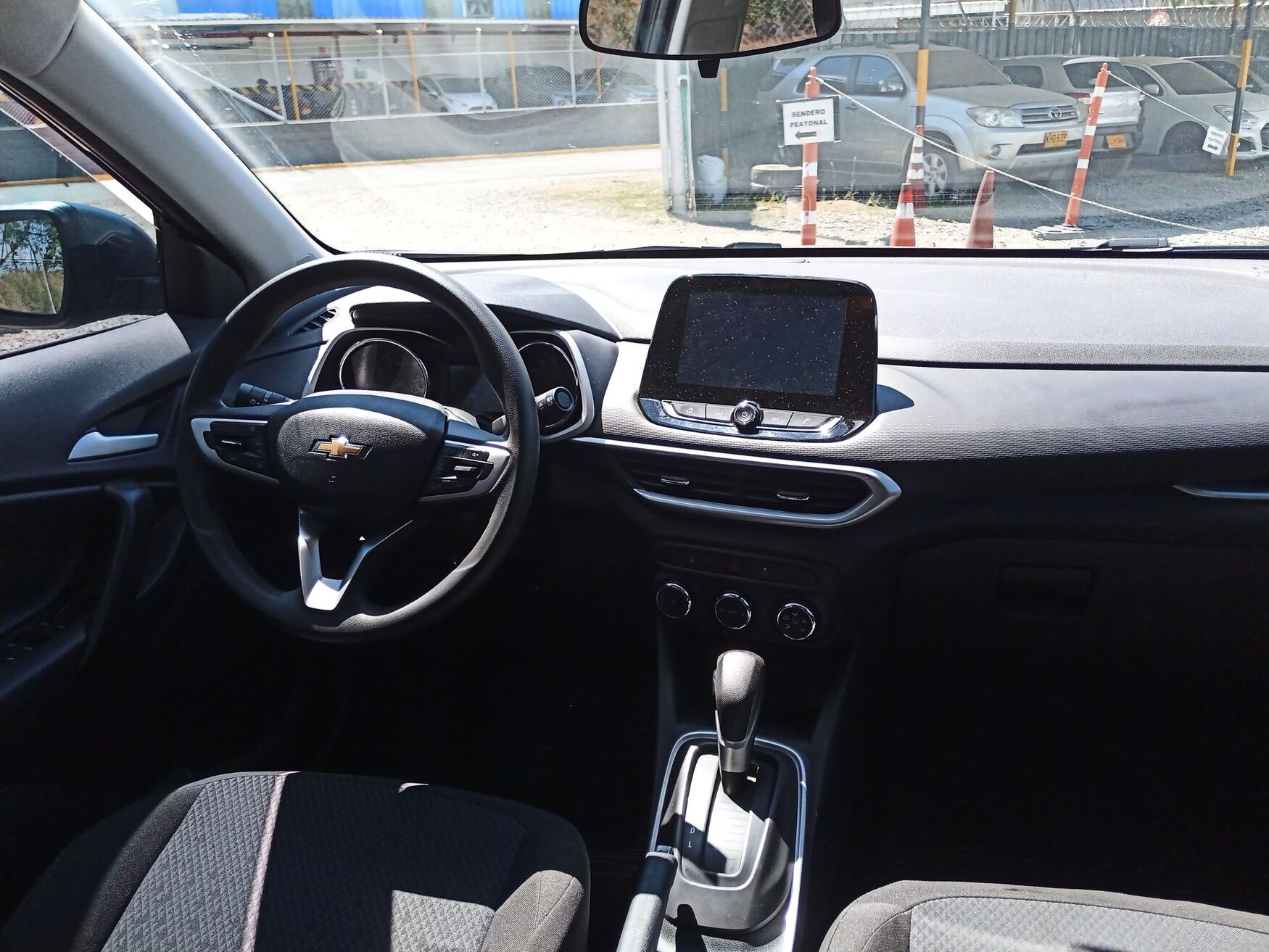 CHEVROLET TRACKER 2025