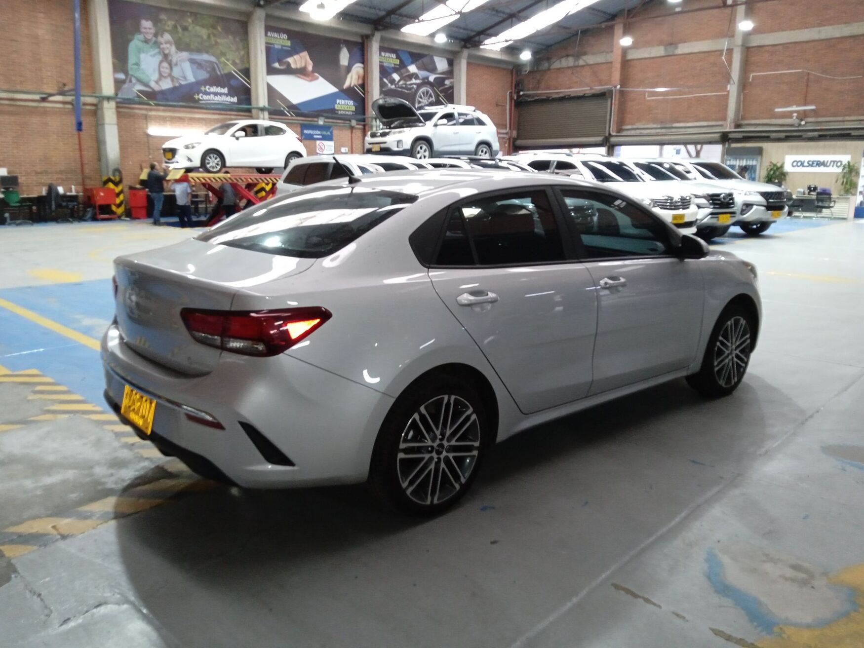 KIA RIO 2023