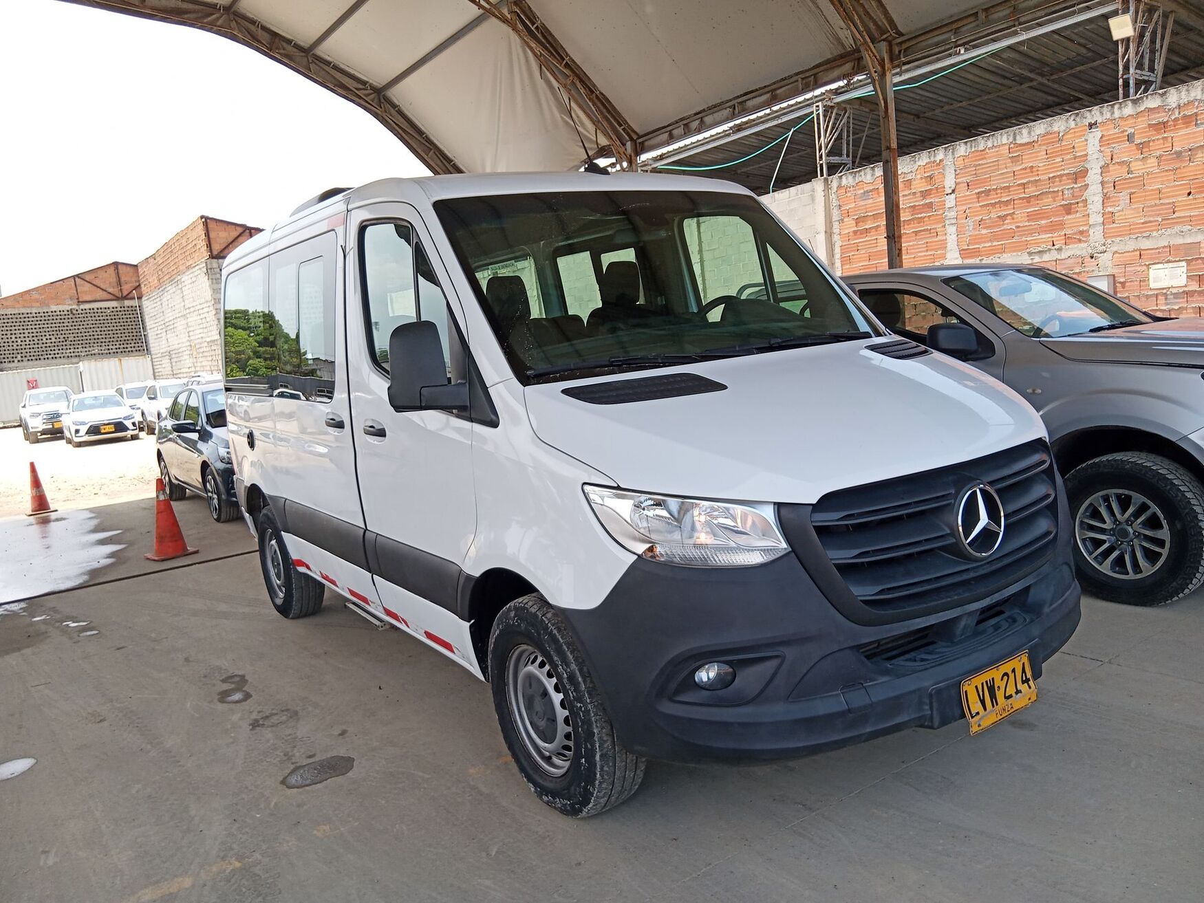 MERCEDES-BENZ SPRINTER 2023