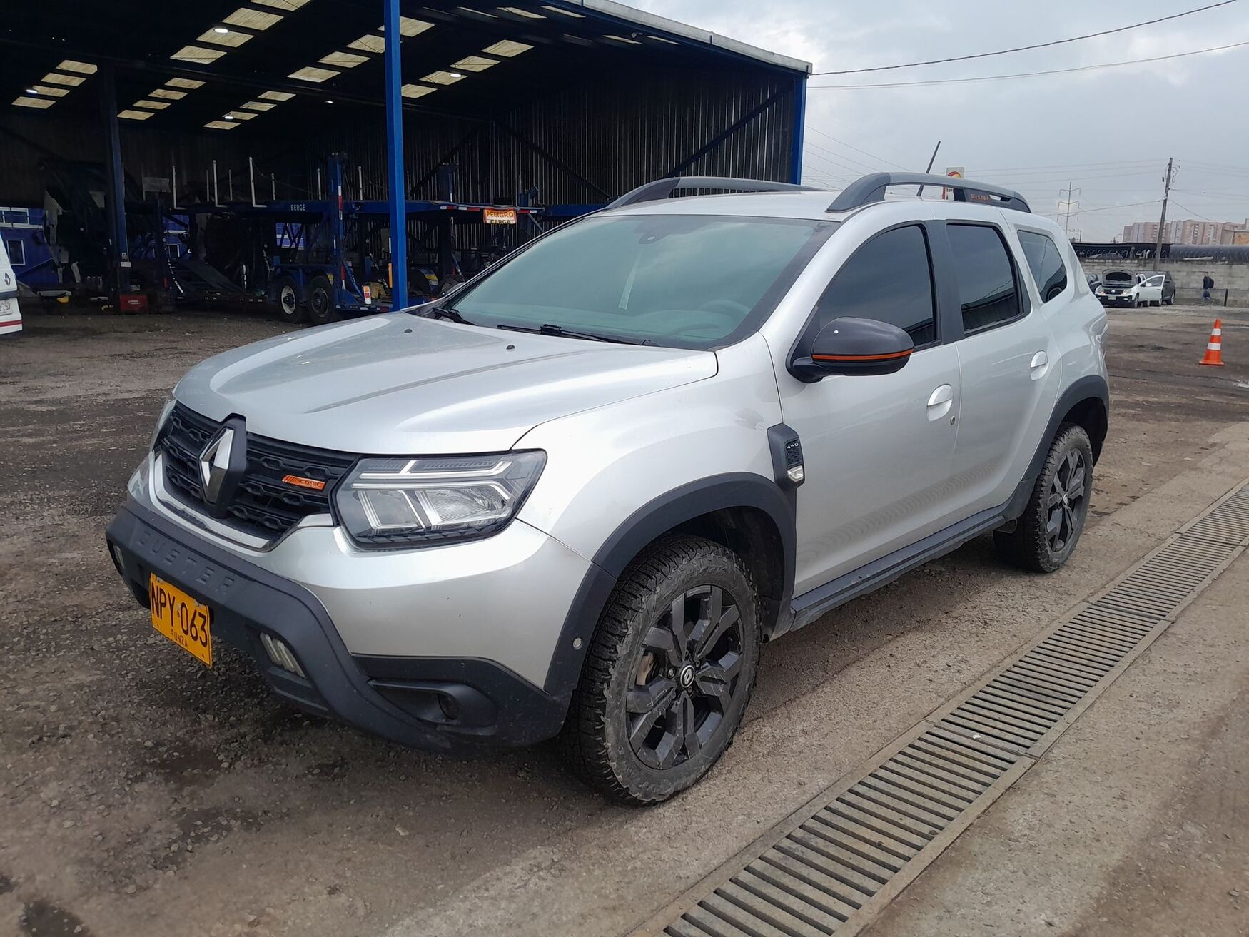 RENAULT DUSTER 2025