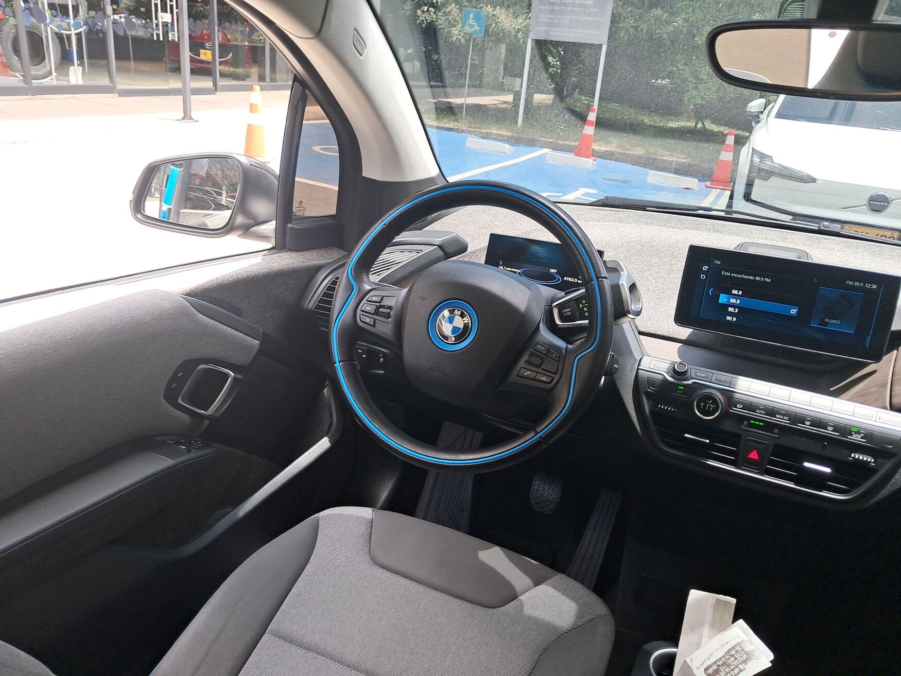 BMW I3 2021