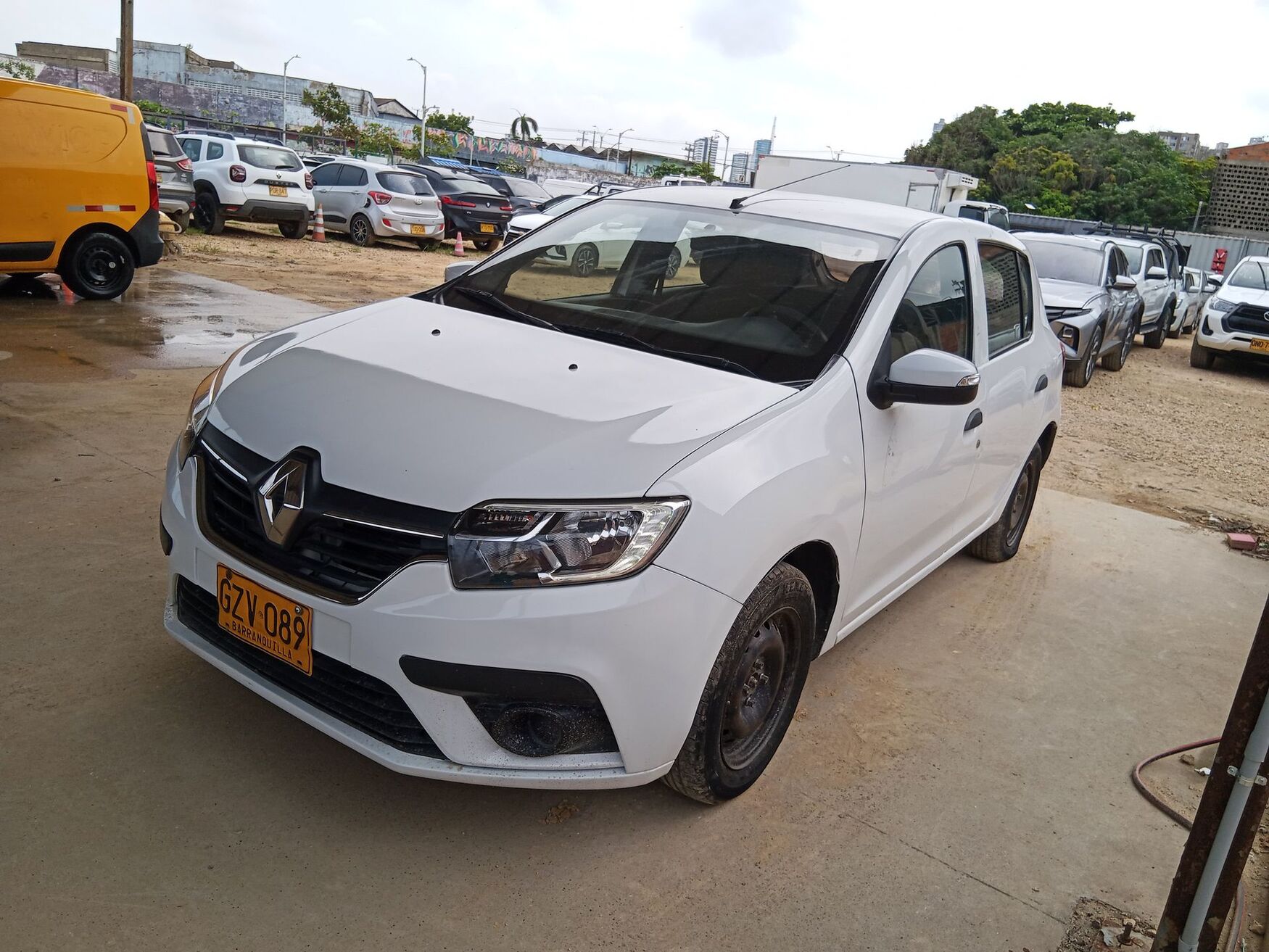 RENAULT SANDERO 2021