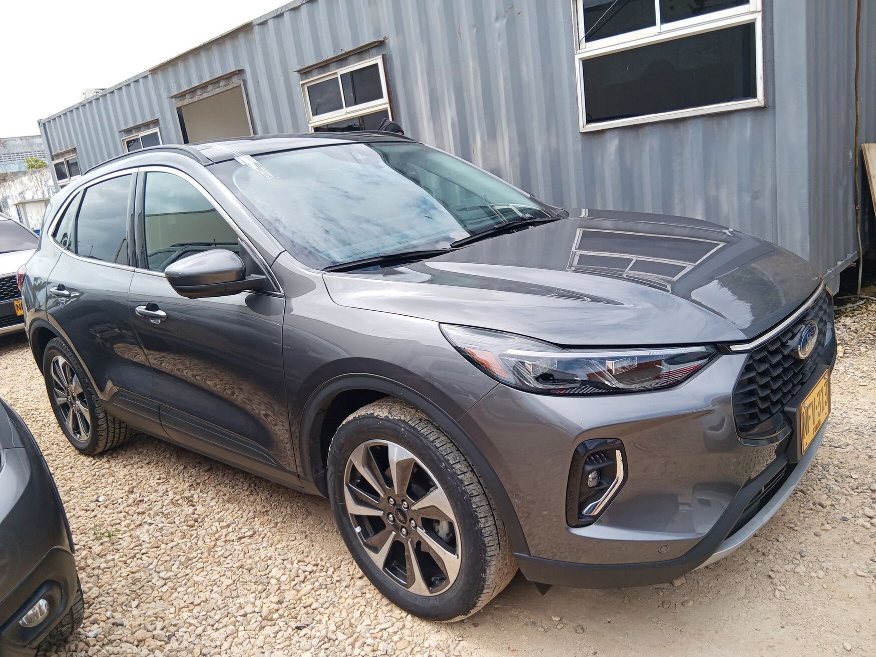 FORD ESCAPE 2023