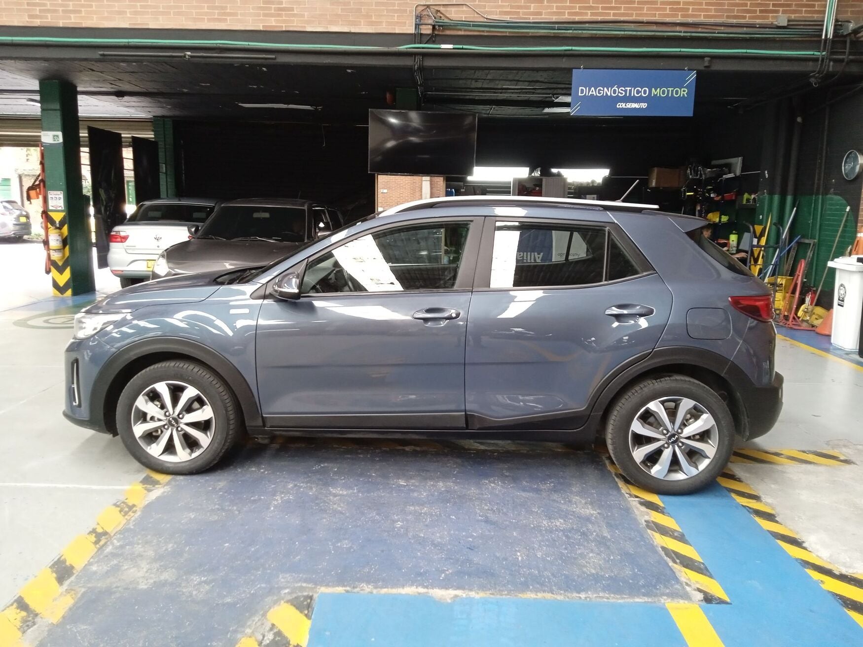 KIA STONIC 2023