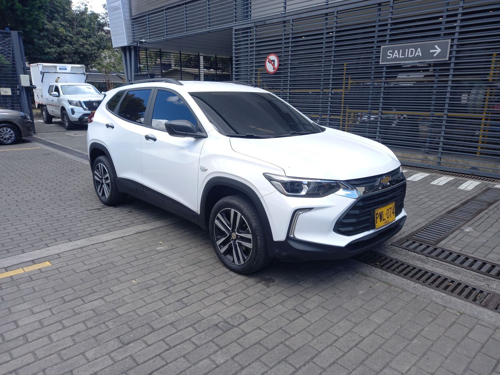 CHEVROLET TRACKER 2025