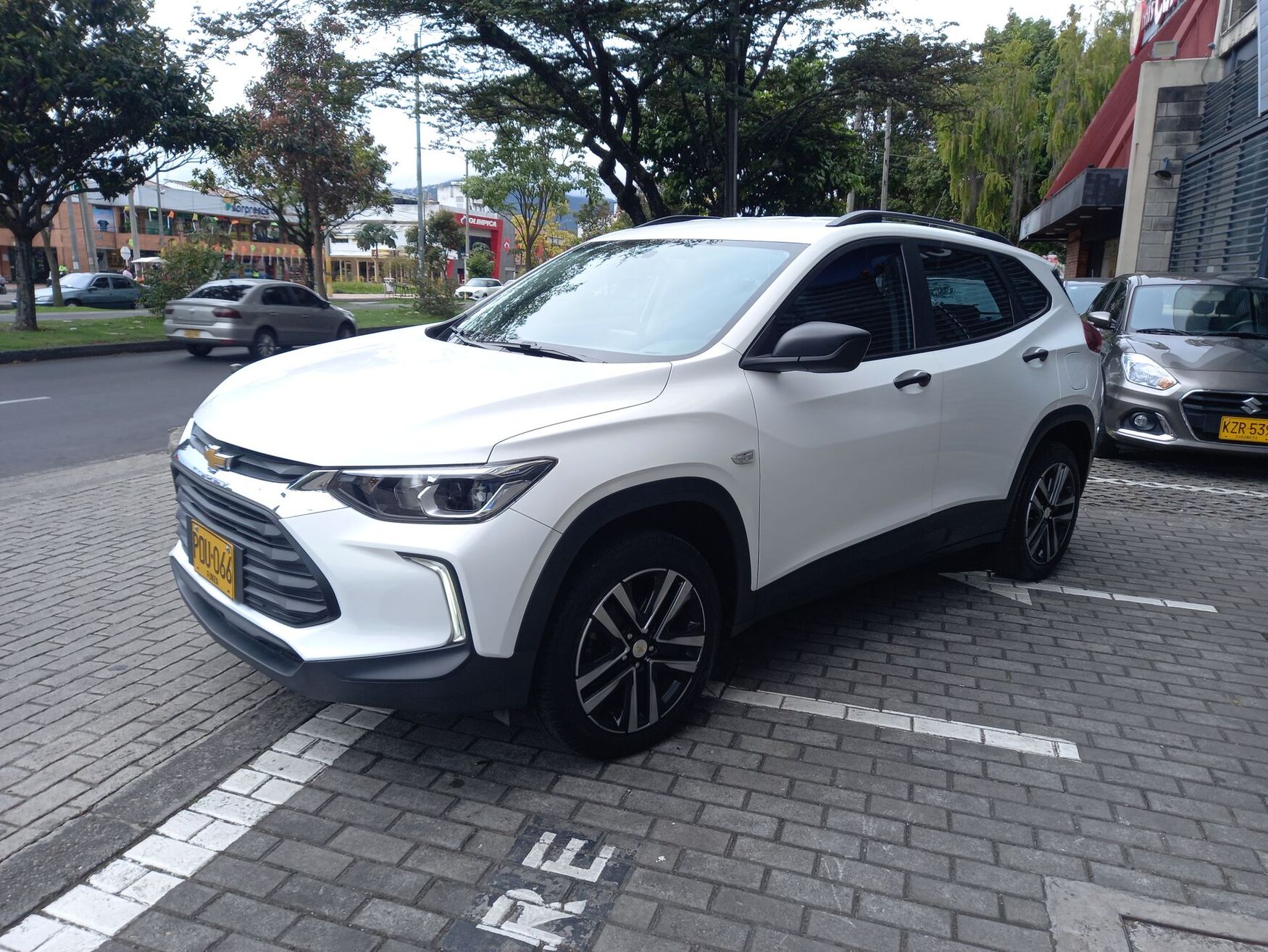 CHEVROLET TRACKER 2025
