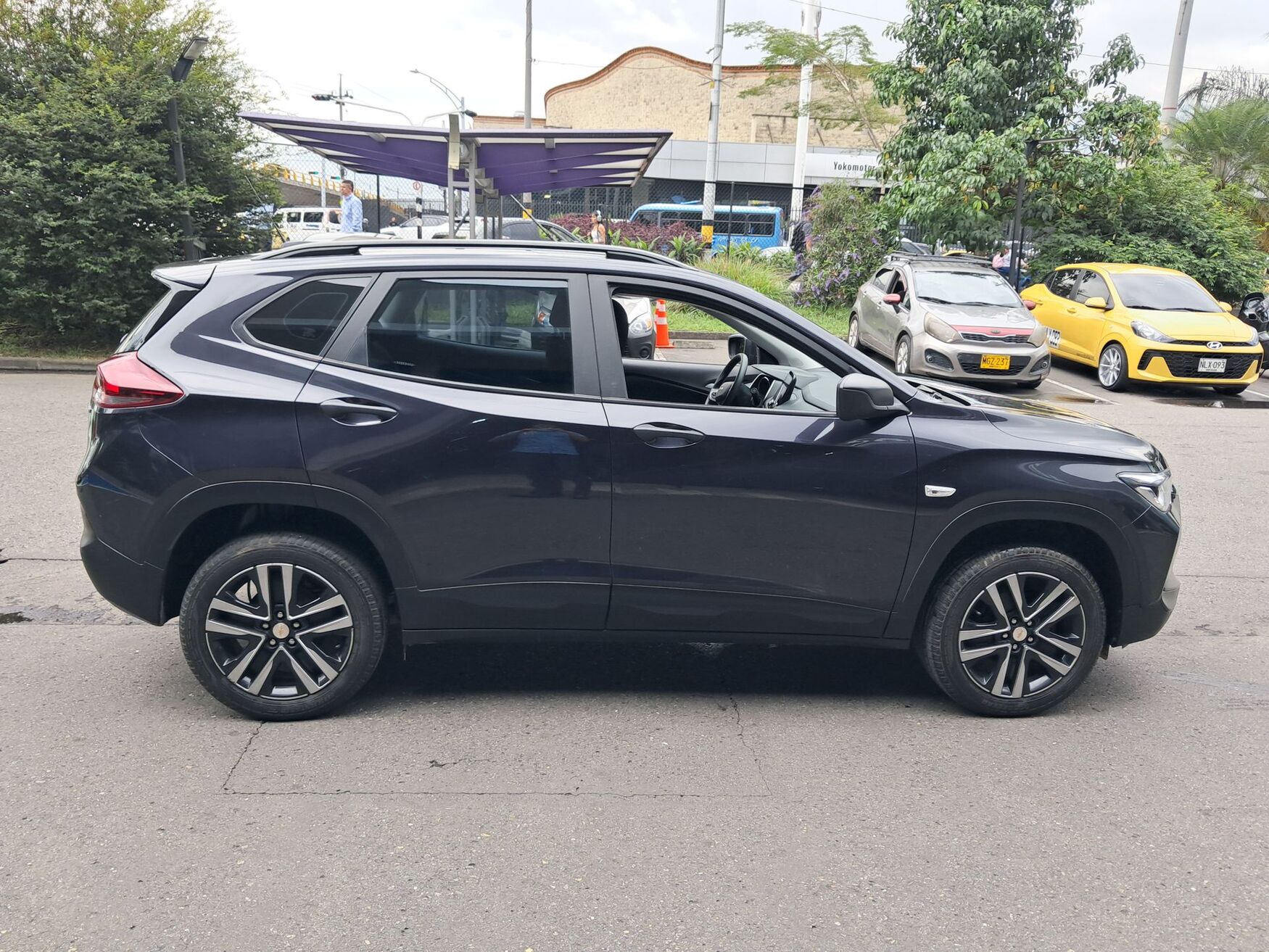 CHEVROLET TRACKER 2025