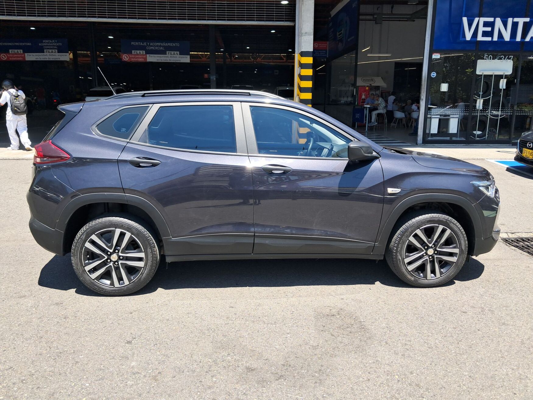 CHEVROLET TRACKER 2025