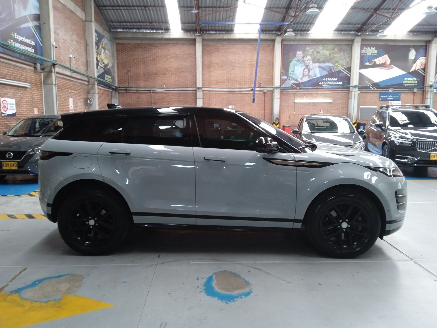 LAND ROVER RANGEROVER 2025