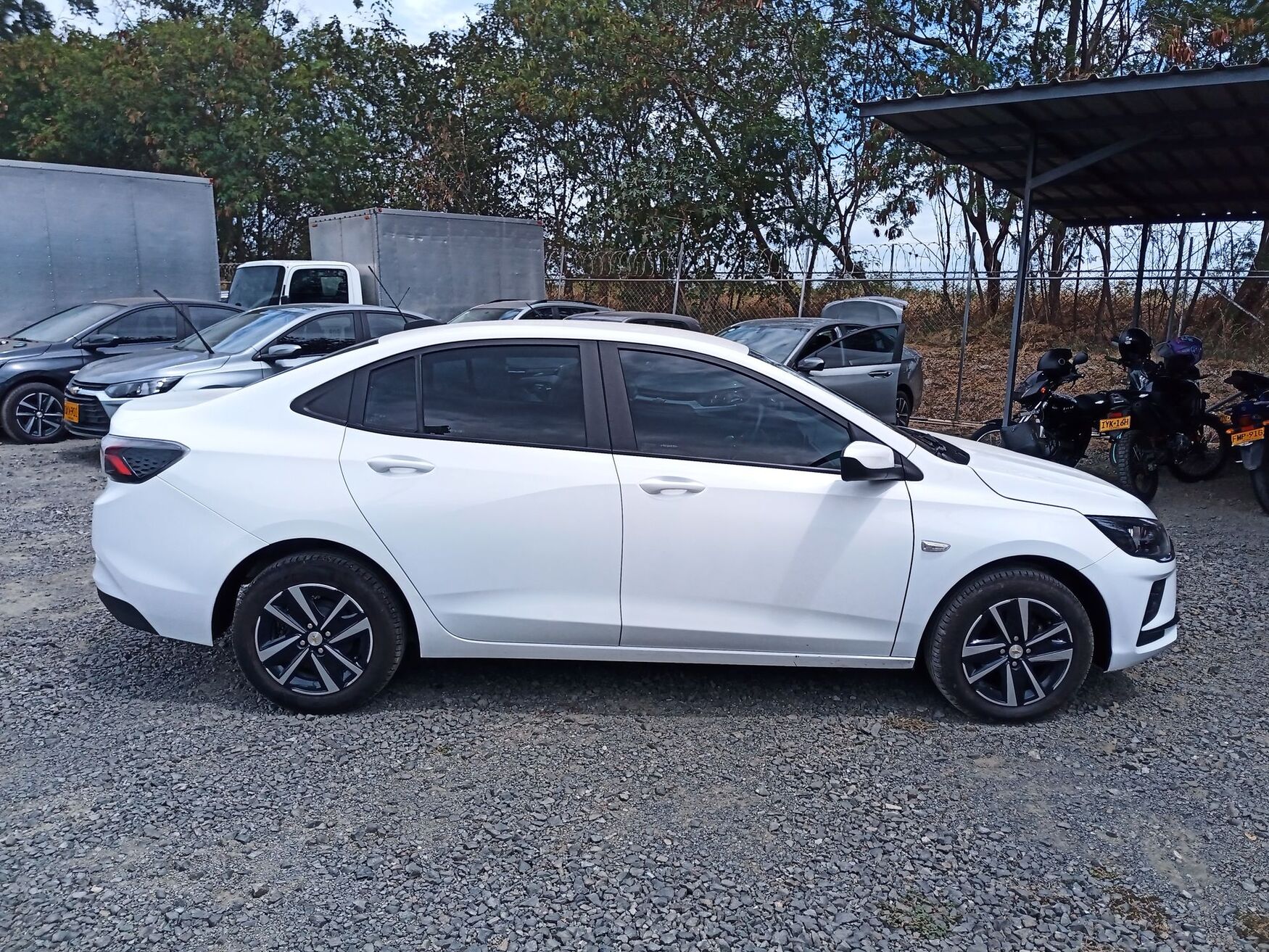 CHEVROLET ONIX 2026
