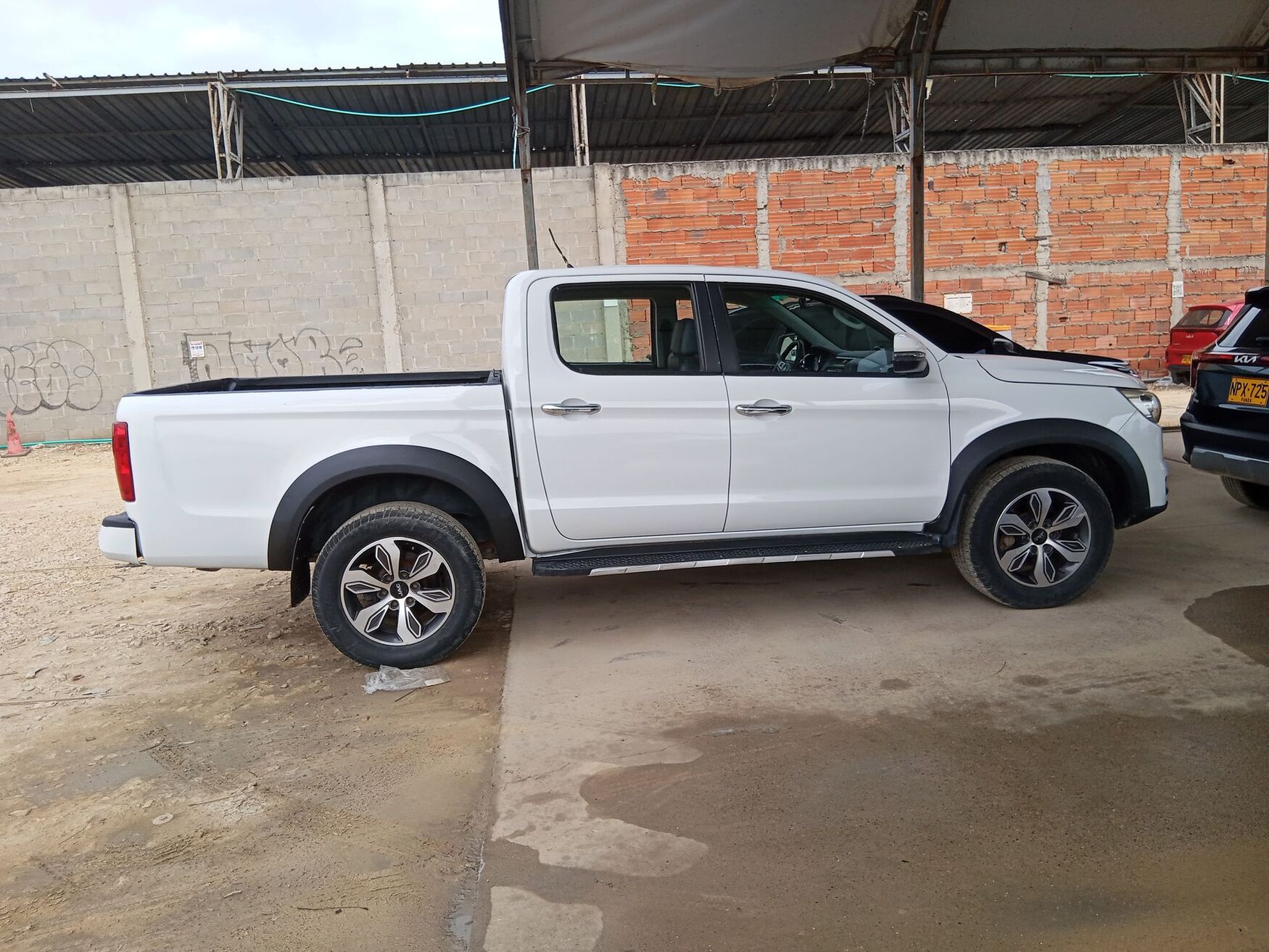 JAC JT8 2024