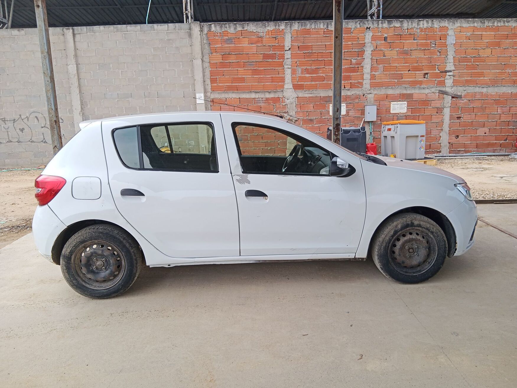 RENAULT SANDERO 2021