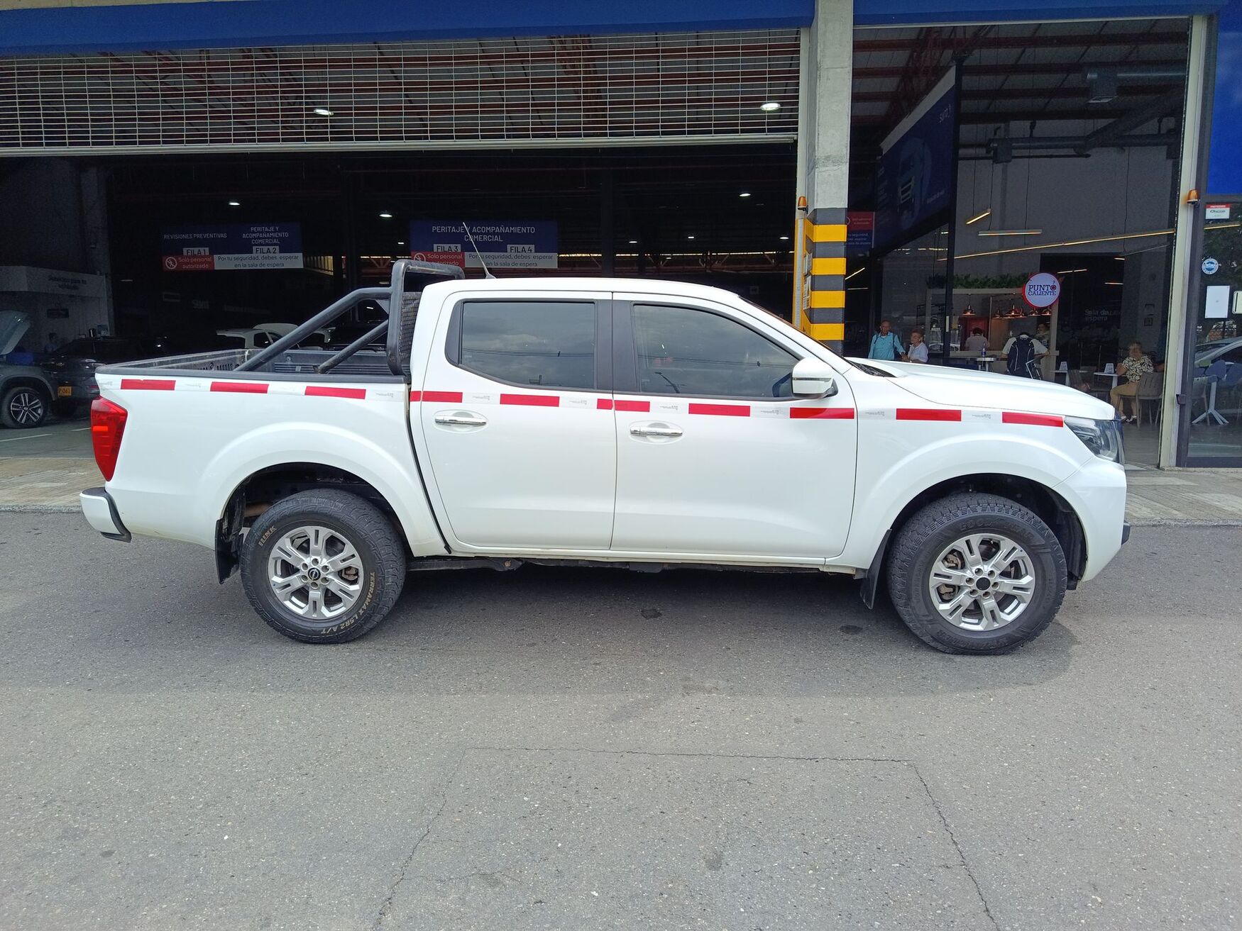 NISSAN FRONTIER 2026